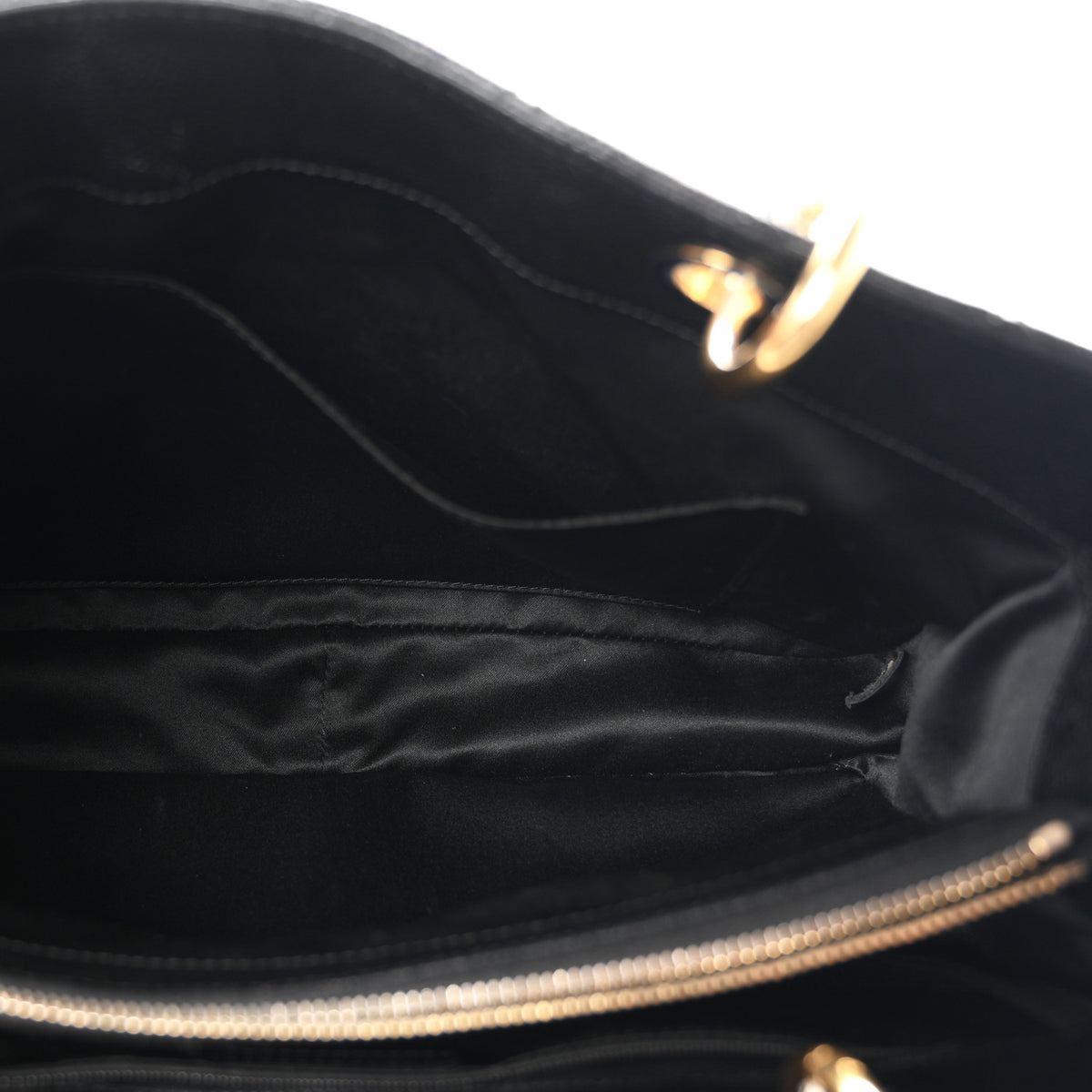 Caviar Quilted Grand Shopping Tote GST Black