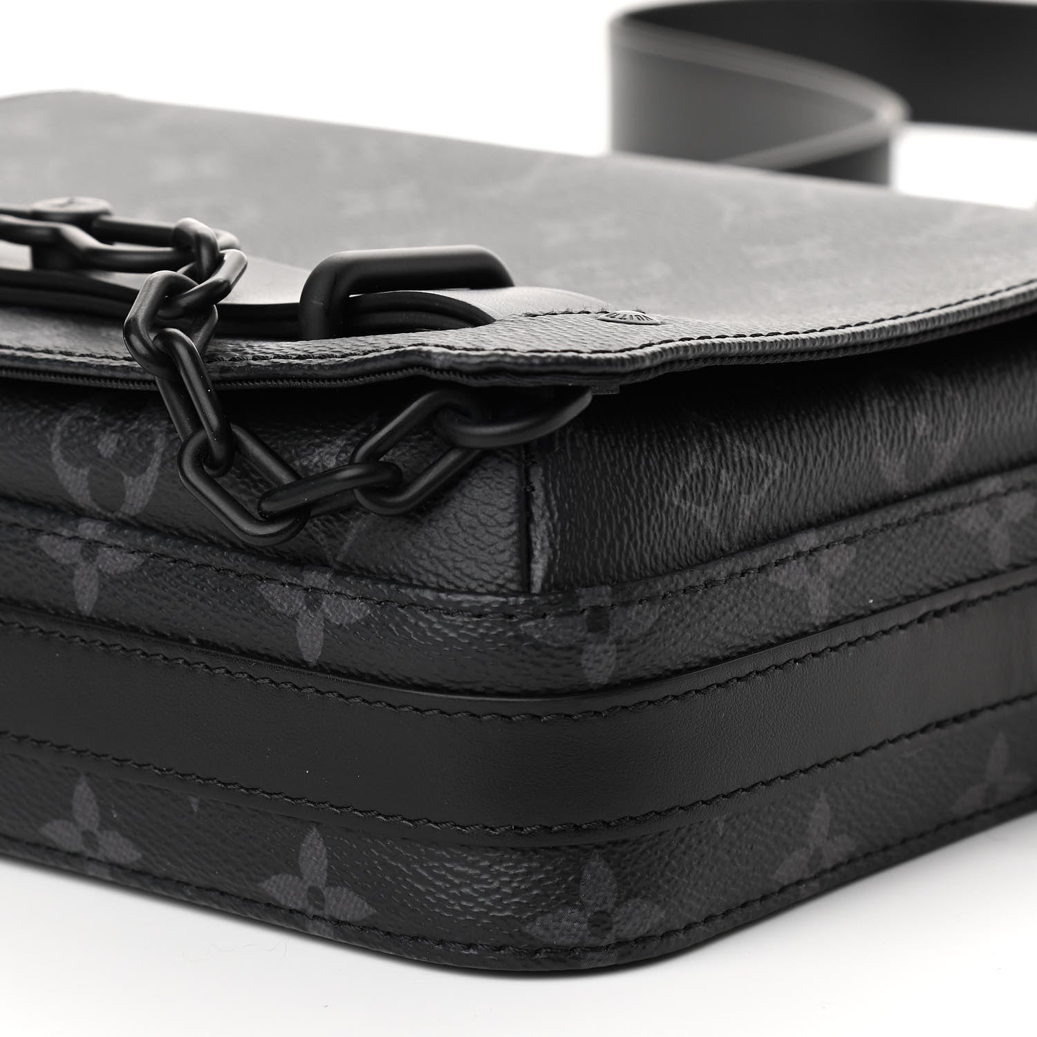 Louis Vuitton Monogram Eclipse Steamer Messenger 9 of 10