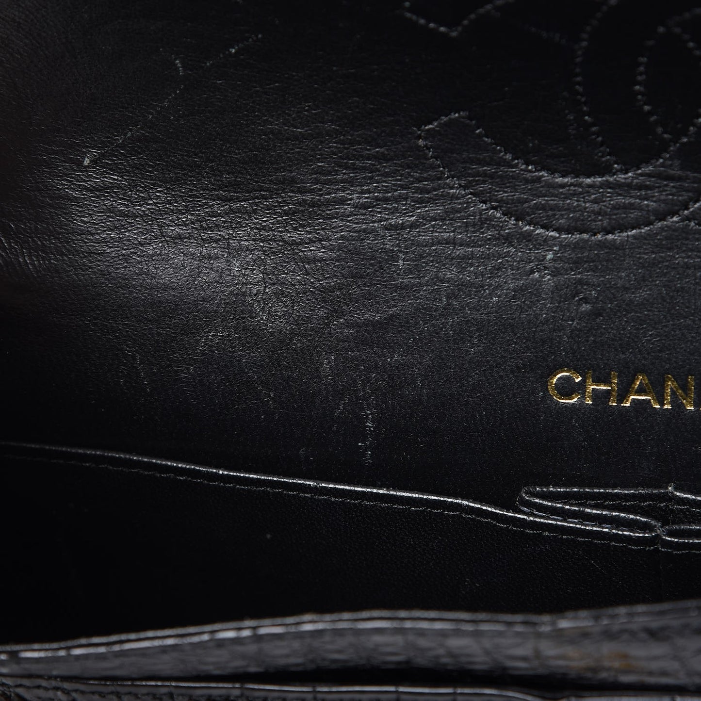 Crocodile Medium Double Flap Black