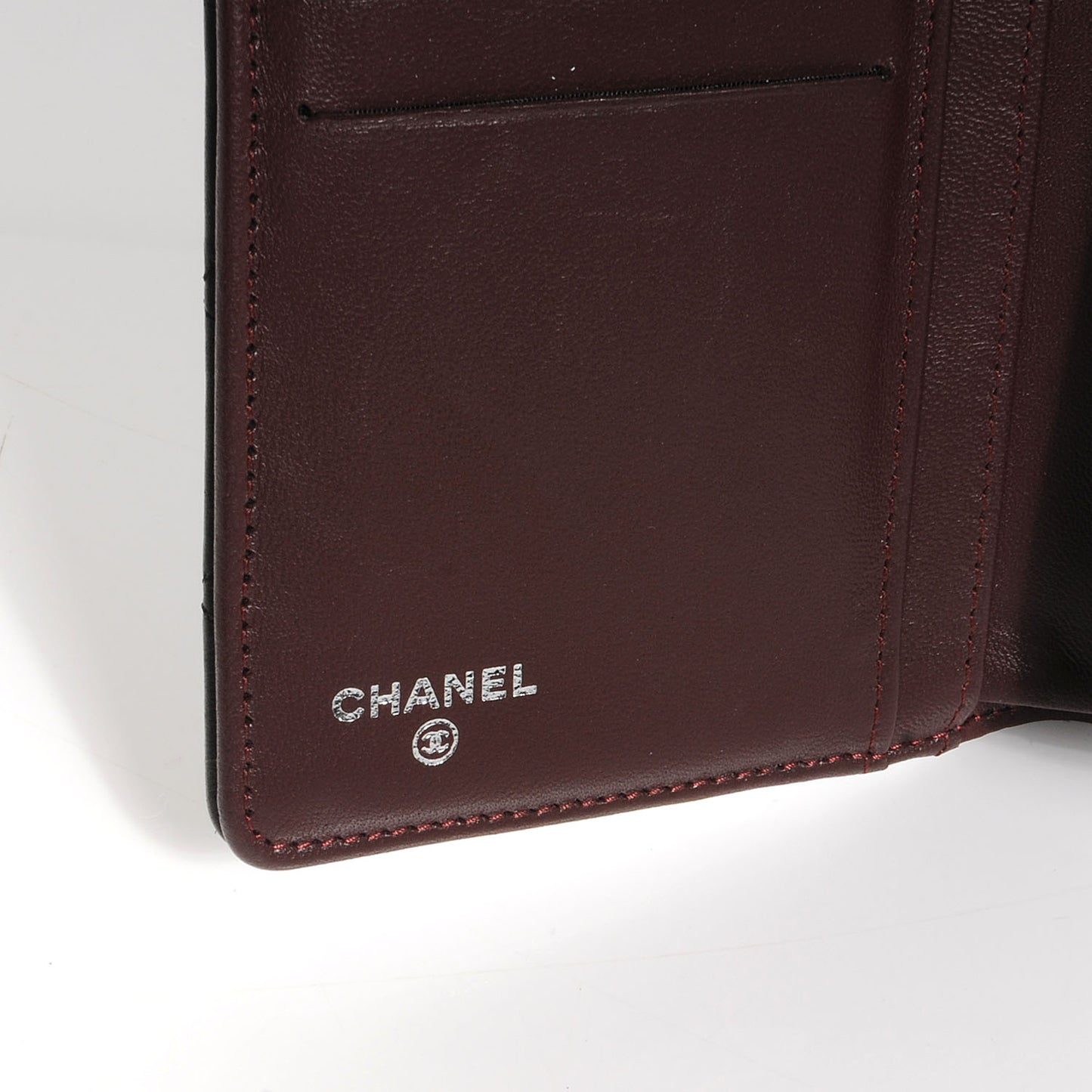 Lambskin Quilted Yen Wallet Black