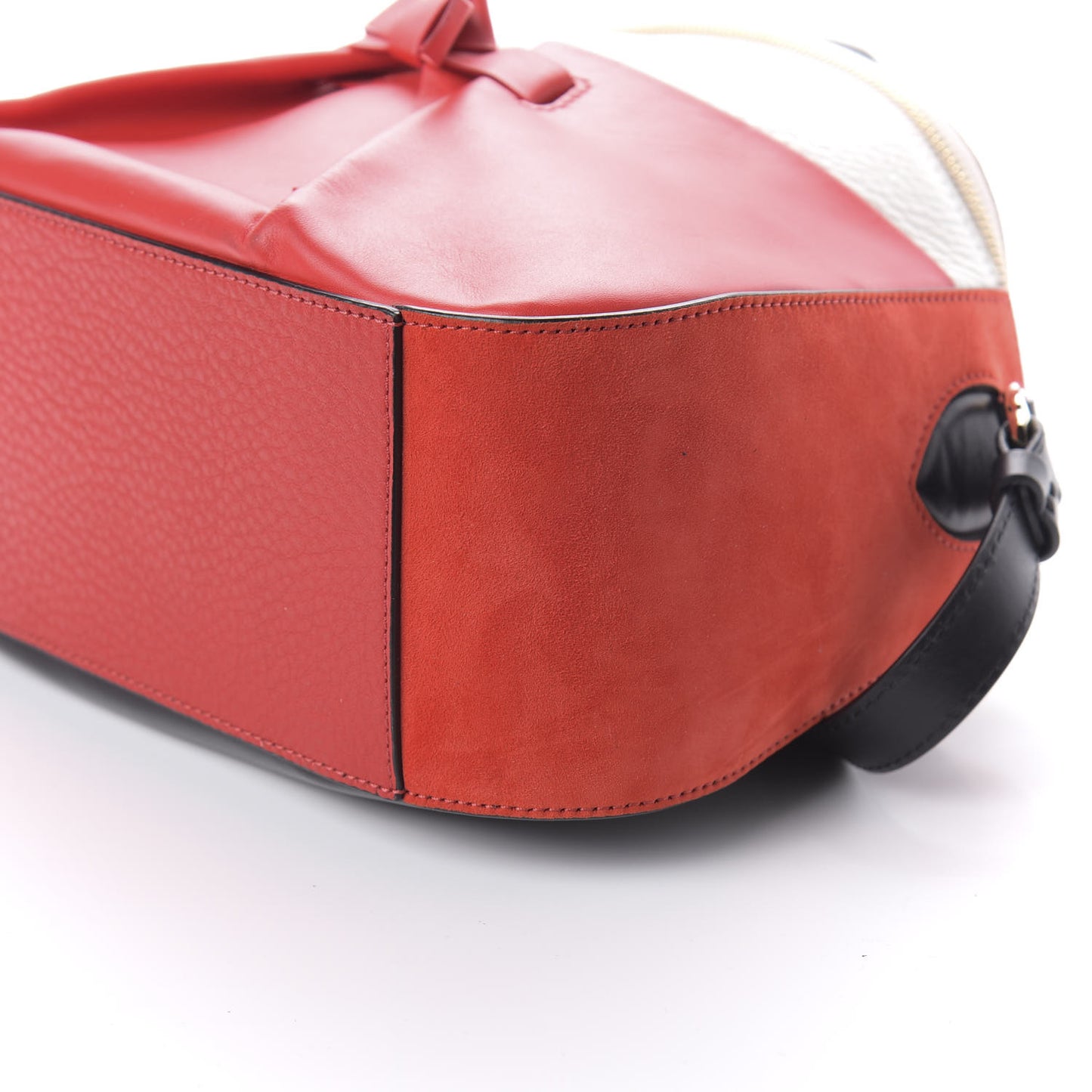 Calfskin Salina Messenger Bag Corazon