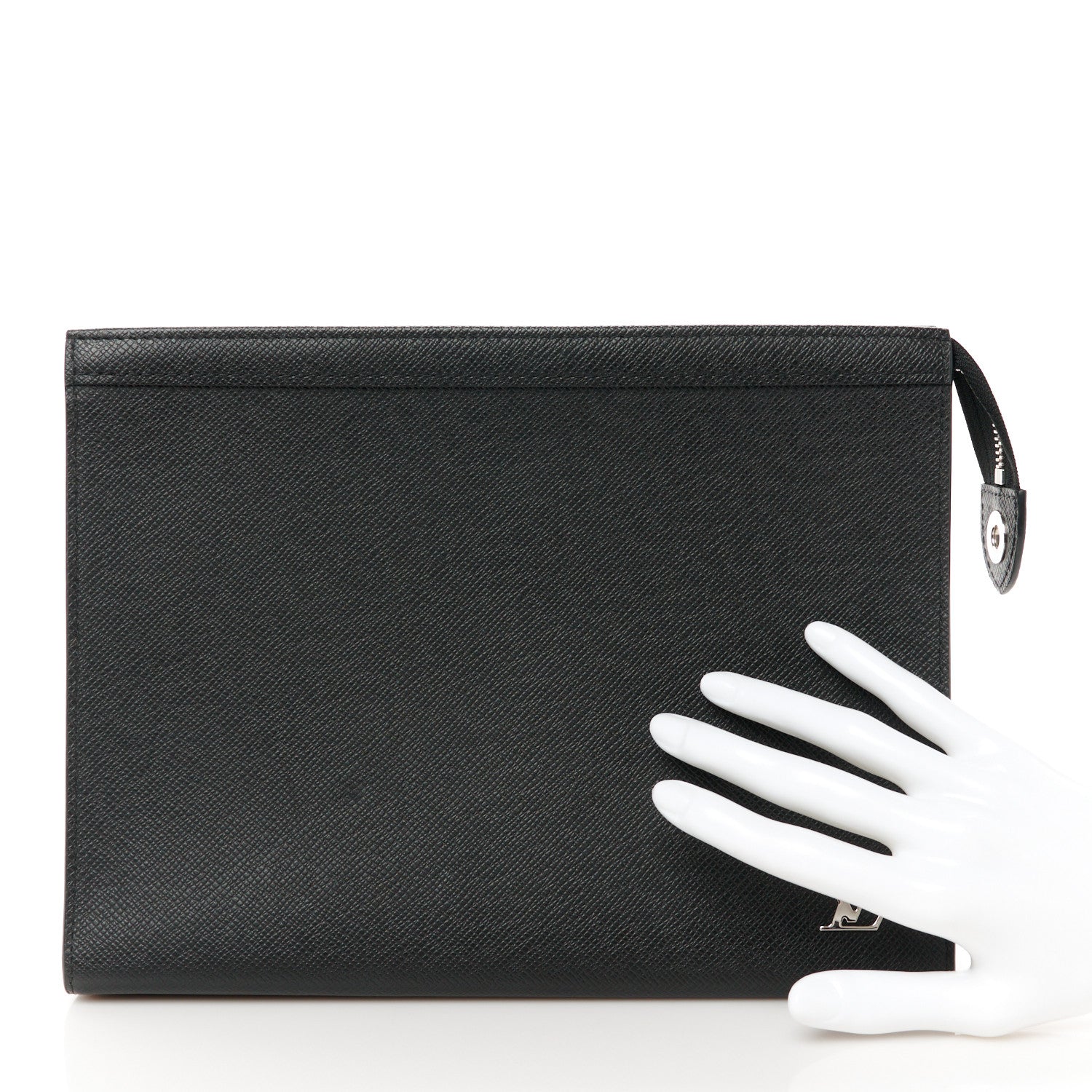 Louis Vuitton Taiga Pochette Voyage MM Black 2 of 8