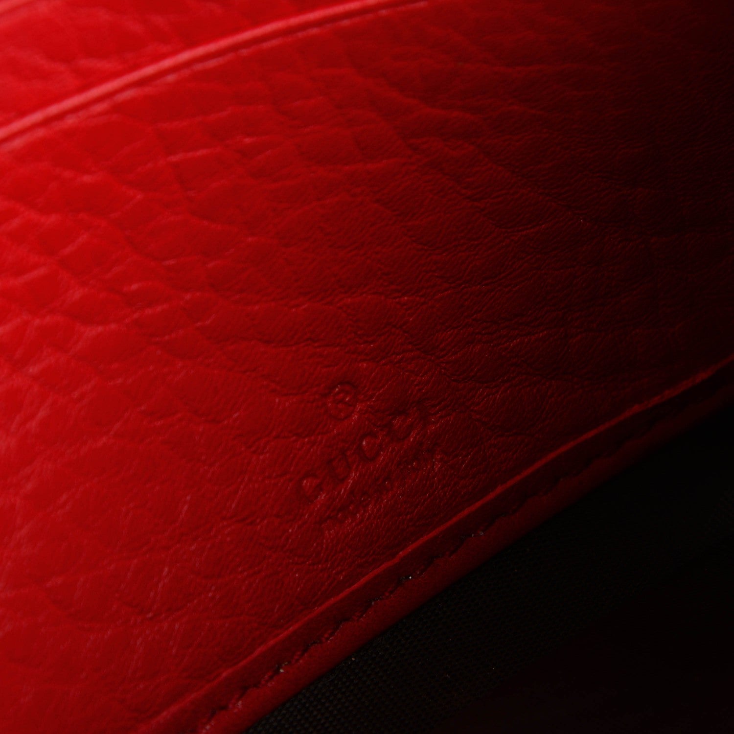 Gucci Pebbled Calfskin Soho Continental Wallet Red 7 of 7