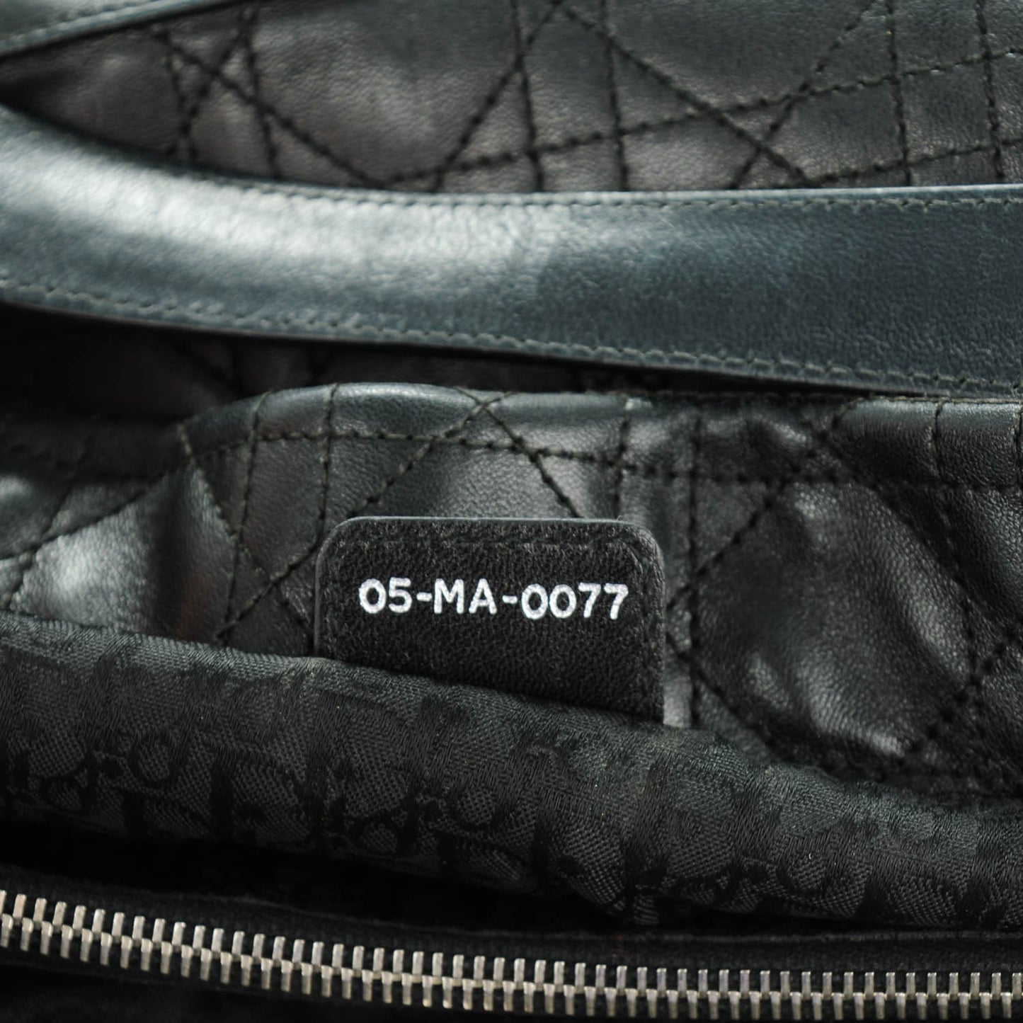 Lambskin Cannage Soft East West Tote Black