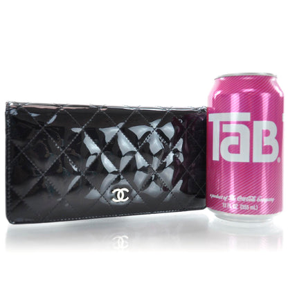 Chanel Patent Yen Wallet Black 2 of 9