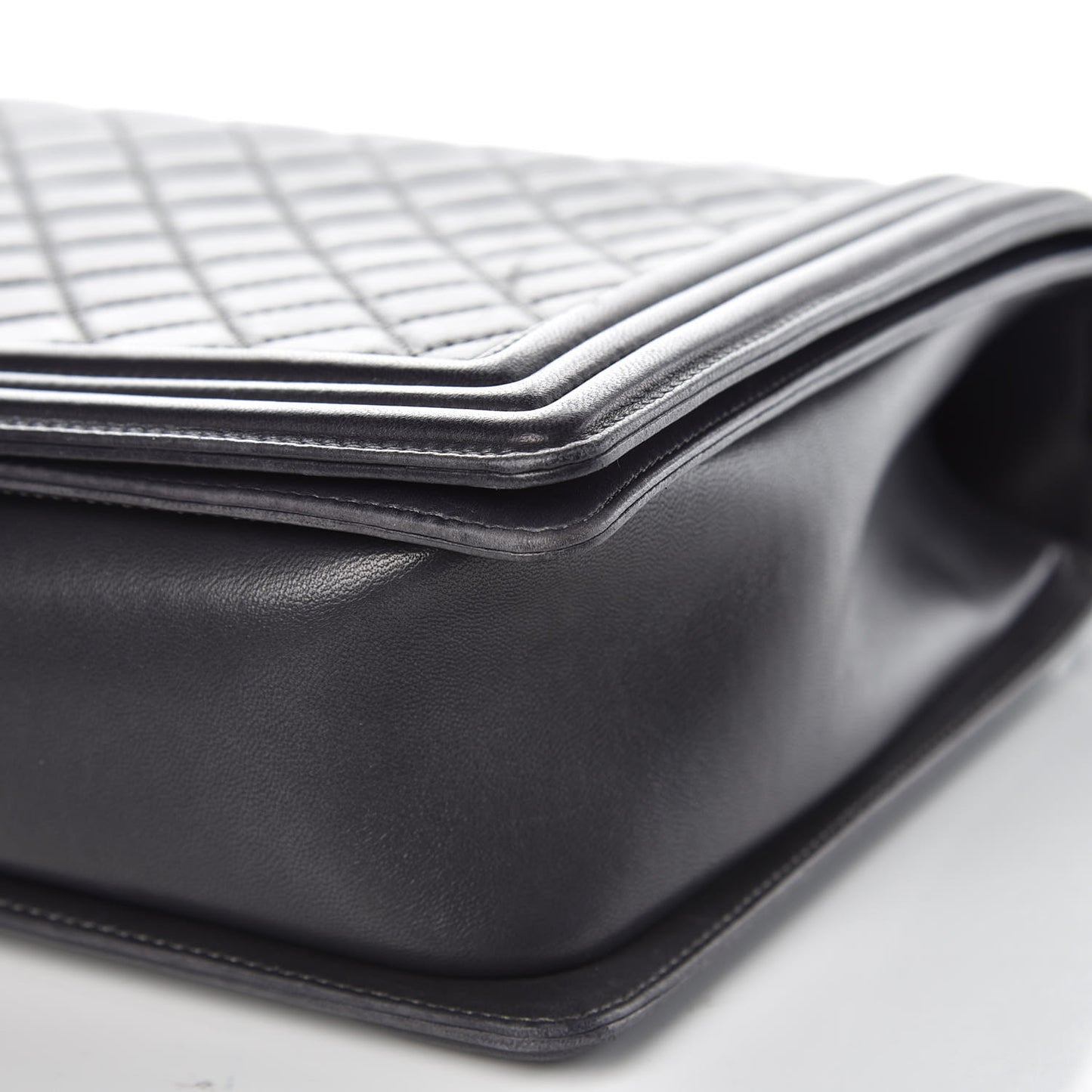 Lambskin Quilted Large Boy Flap Dark Grey