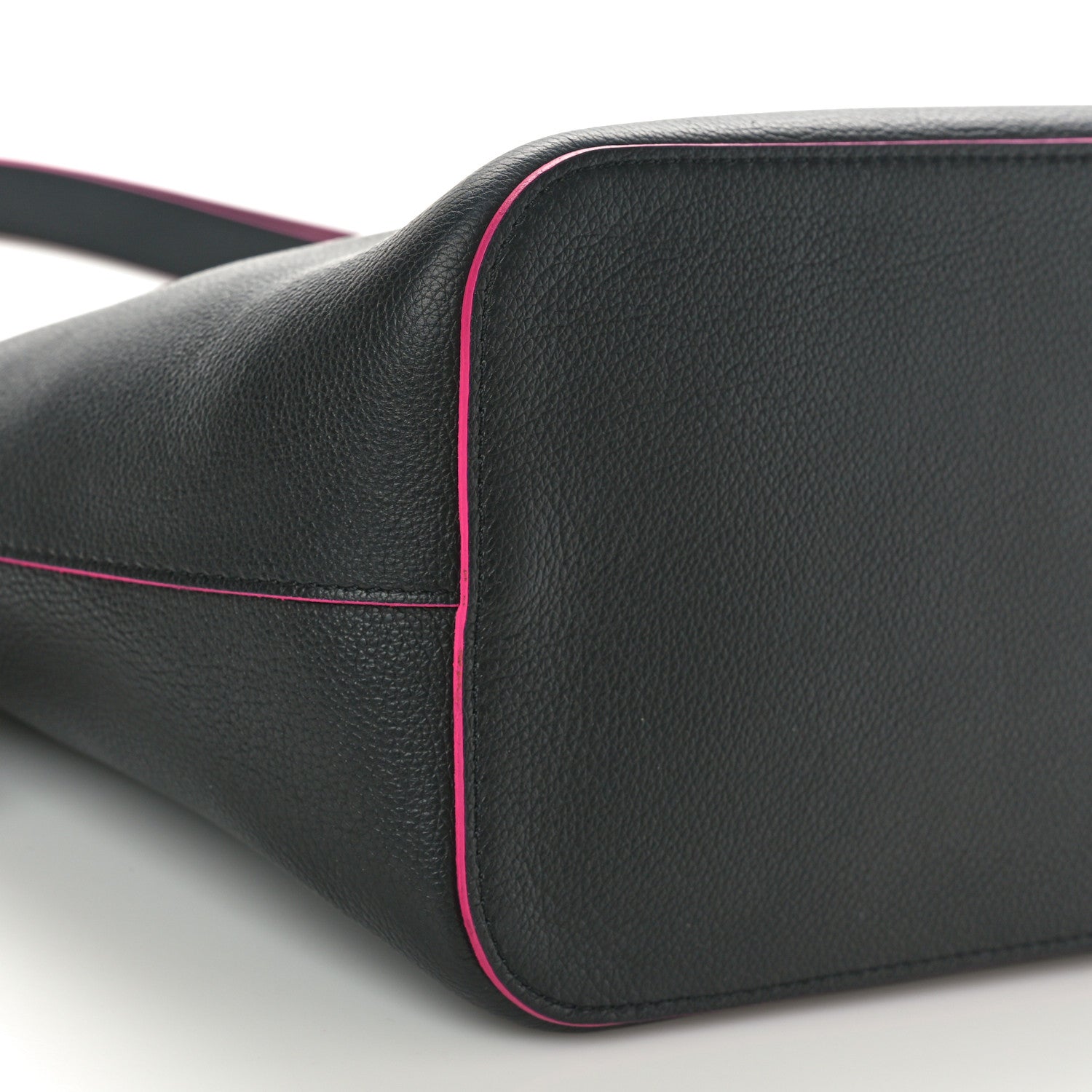 Louis Vuitton Calfskin Lockme Bucket Black 8 of 9