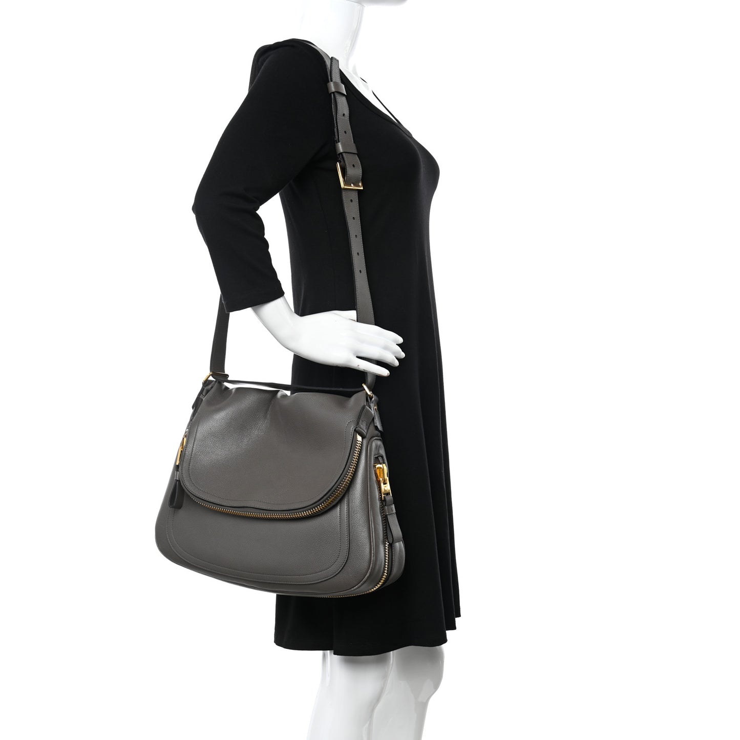 Pebbled Calfskin Medium Jennifer Graphite