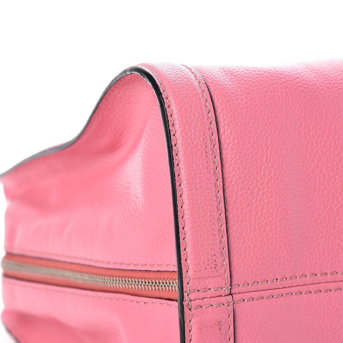 Pebbled Calfskin Large Skull Padlock Zip Around Tote Pink