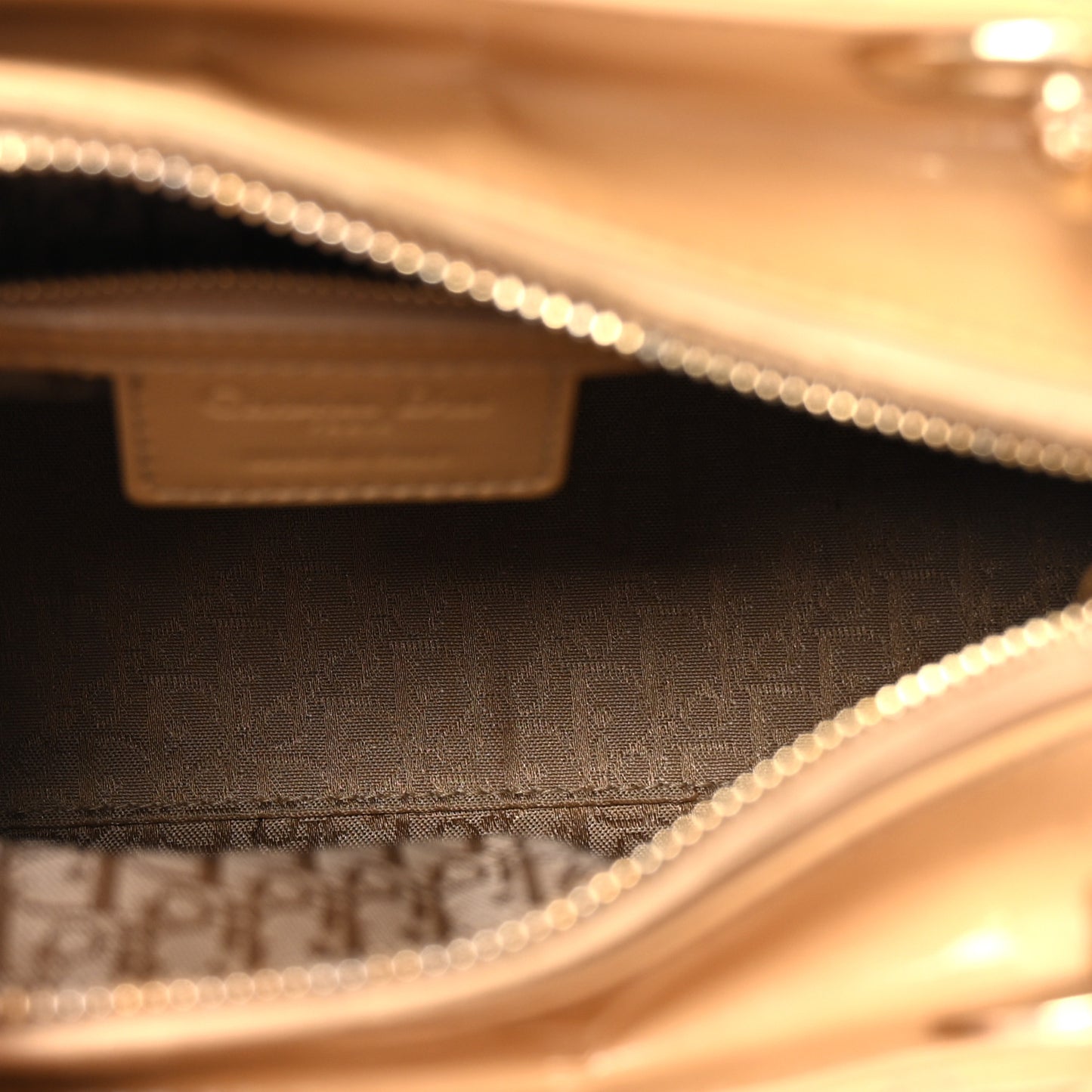 Patent Cannage Medium Lady Dior Beige