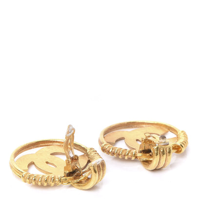Chanel Round CC Clip On Earrings Gold 3 of 6
