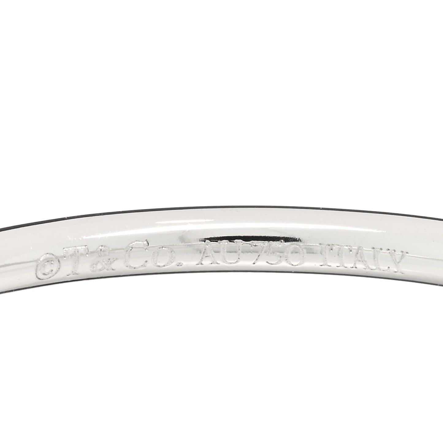 18K White Gold Diamond T Wire Ring 61 9.5