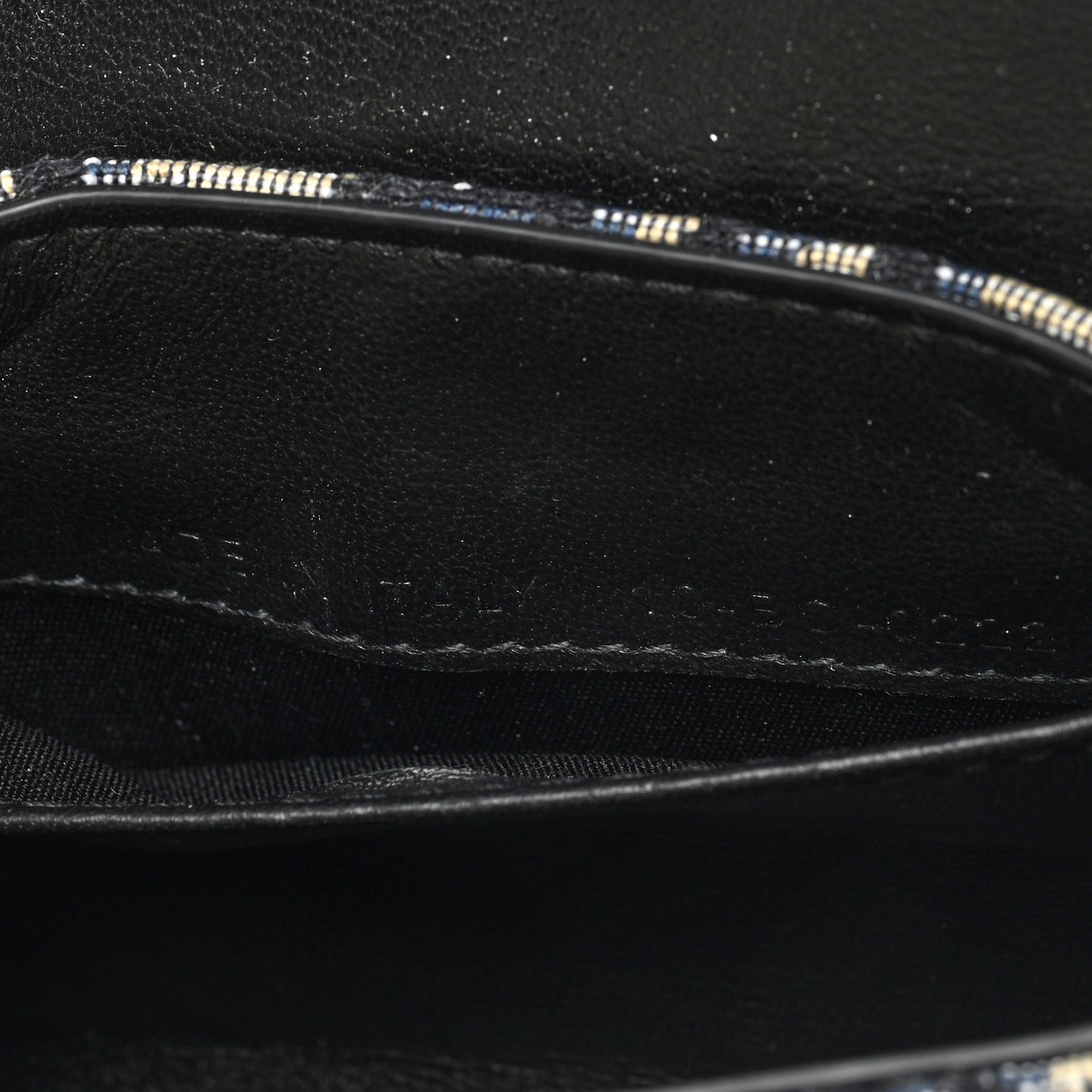 Oblique Calfskin Saddle Card Holder On Strap Black