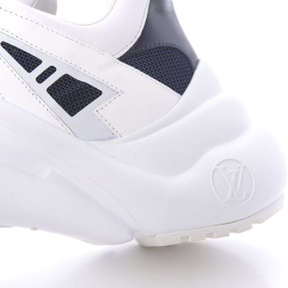 Louis Vuitton Calfskin Technical Nylon LV Archlight Sneakers 39 Marine 9 of 13
