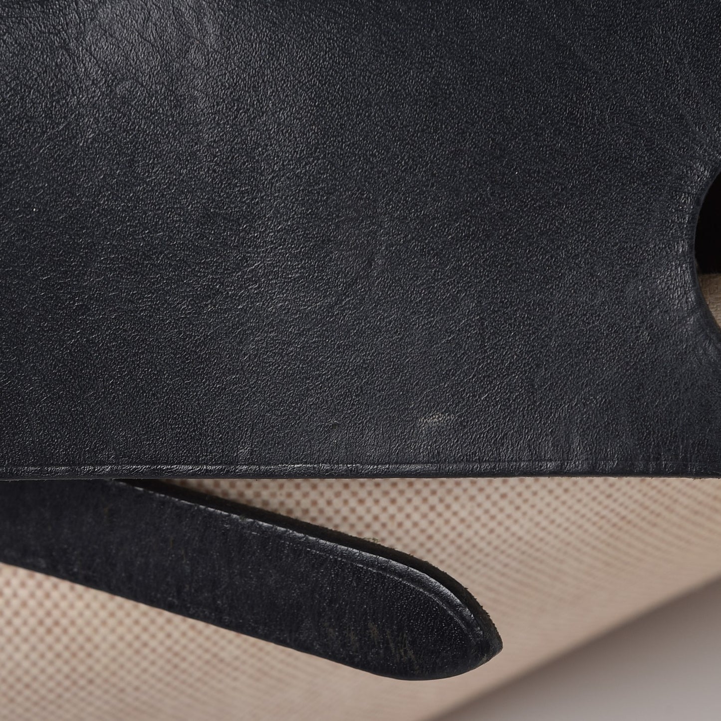 Toile Vache Calfskin Herbag 30 PM Natural Black