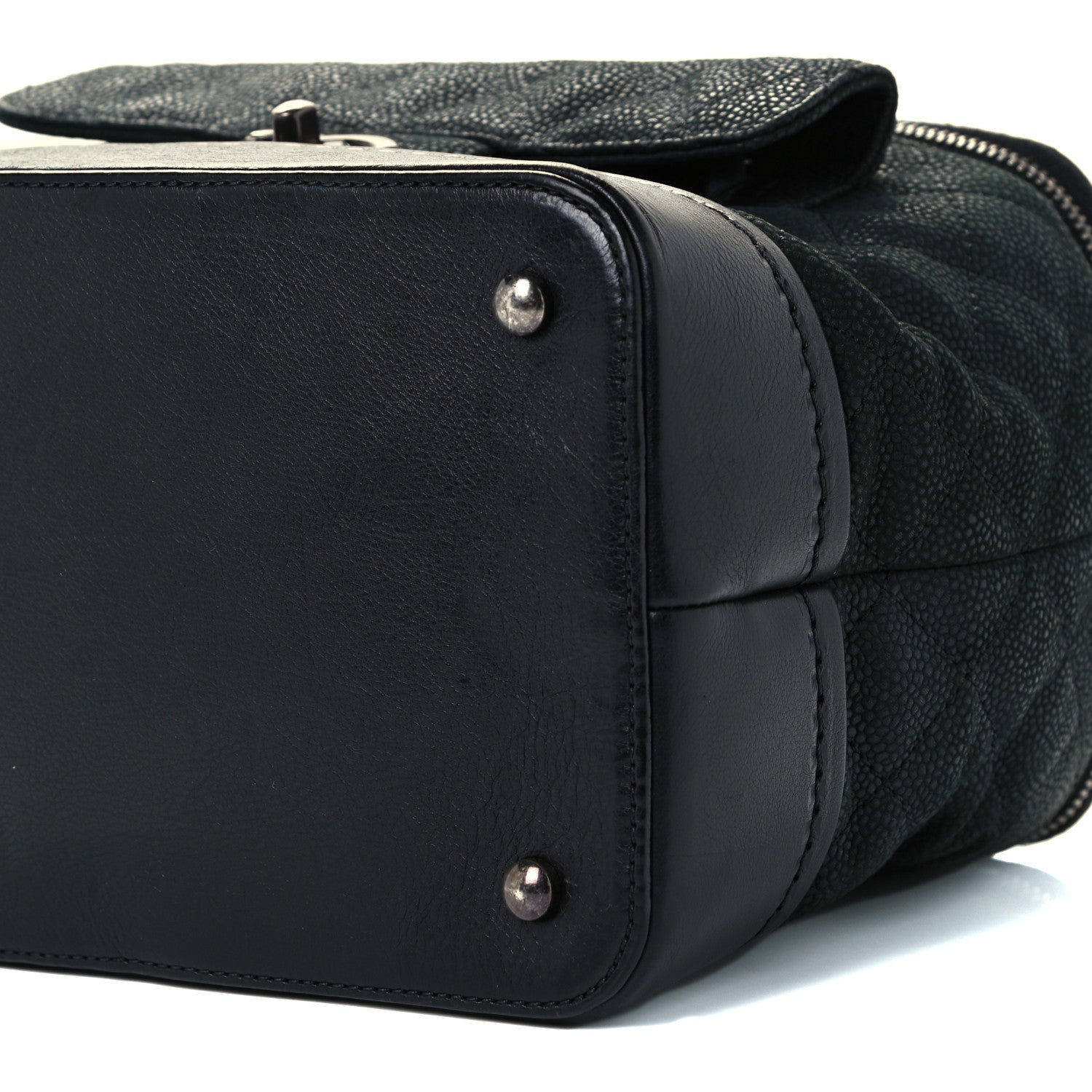 Chanel Iridescent Grained Calfskin Quilted Globe Trotter Vanity Case Black 12 of 12