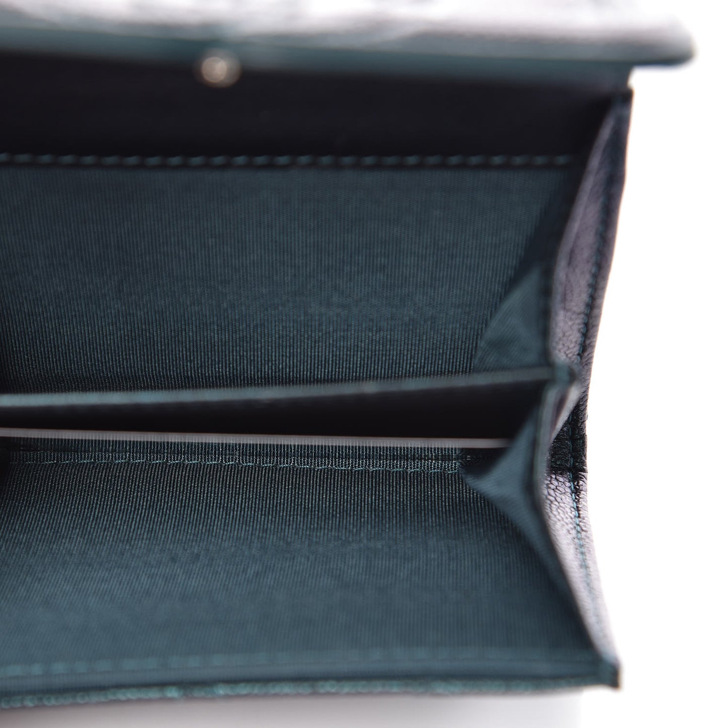 Iridescent Caviar Quilted Filigree Card Holder Dark Turquoise