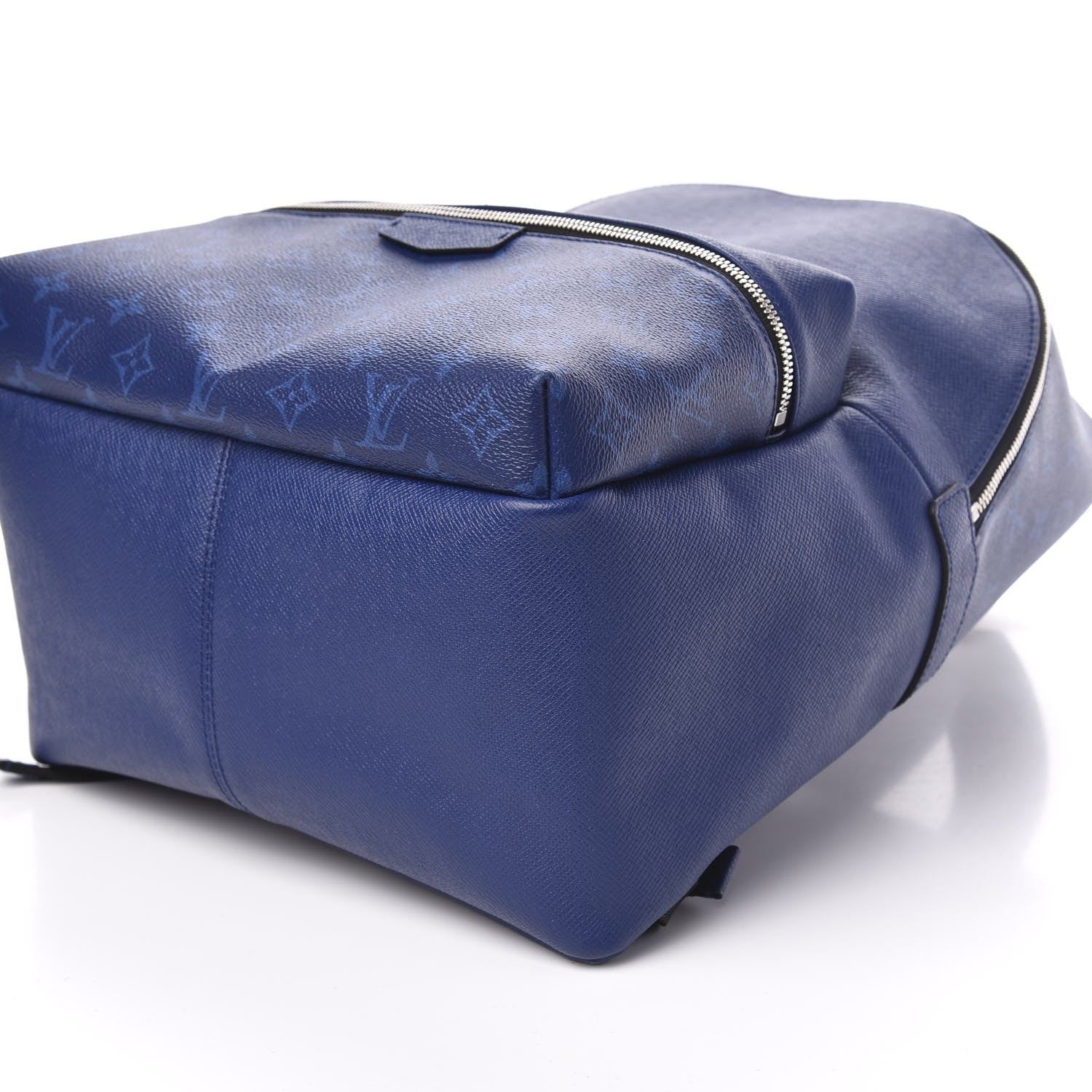 Louis Vuitton Taiga Monogram Discovery Backpack PM Cobalt 7 of 8