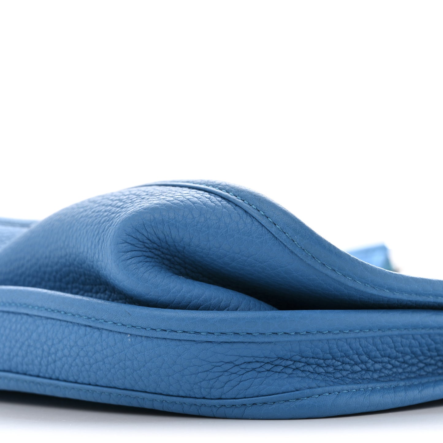 Taurillon Clemence Evelyne III GM Bleu Zanzibar