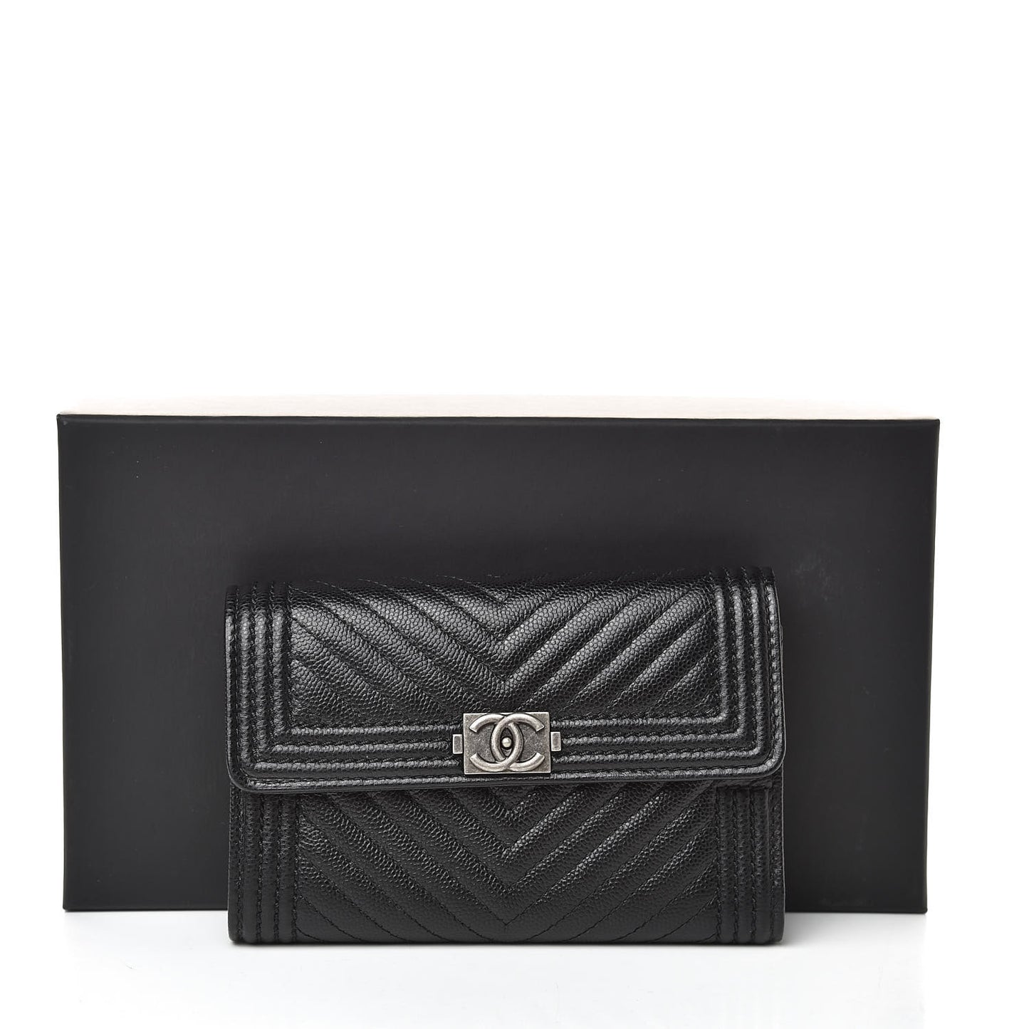 Caviar Chevron Quilted Medium Boy Flap Wallet Black