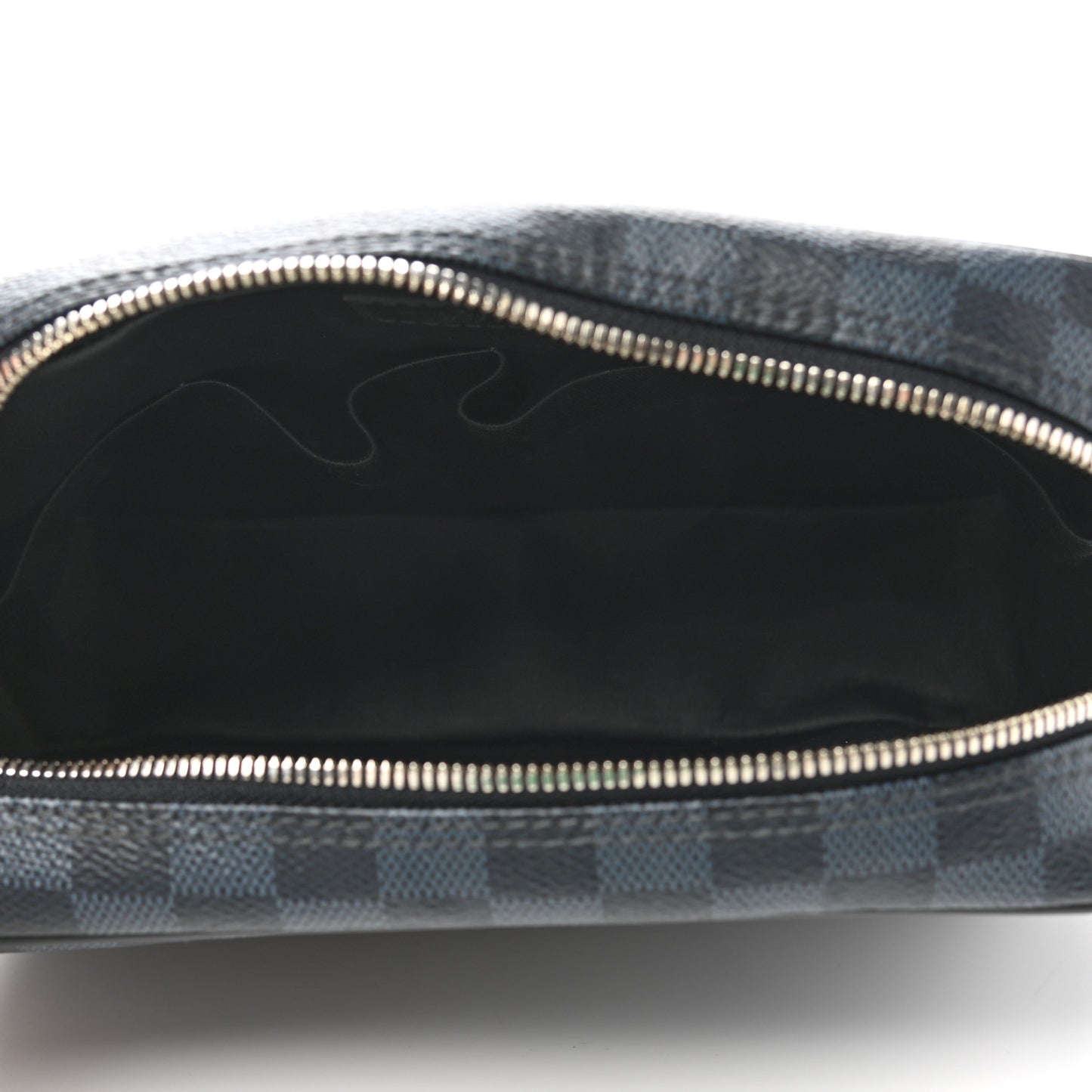 Damier Graphite Toilet Pouch GM