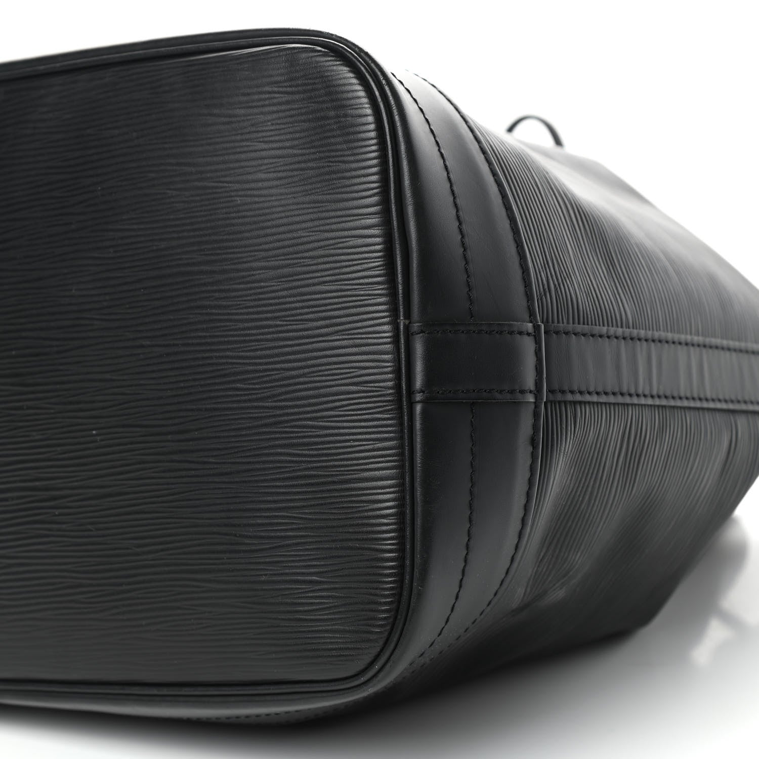 Louis Vuitton Epi Noe Black 9 of 10