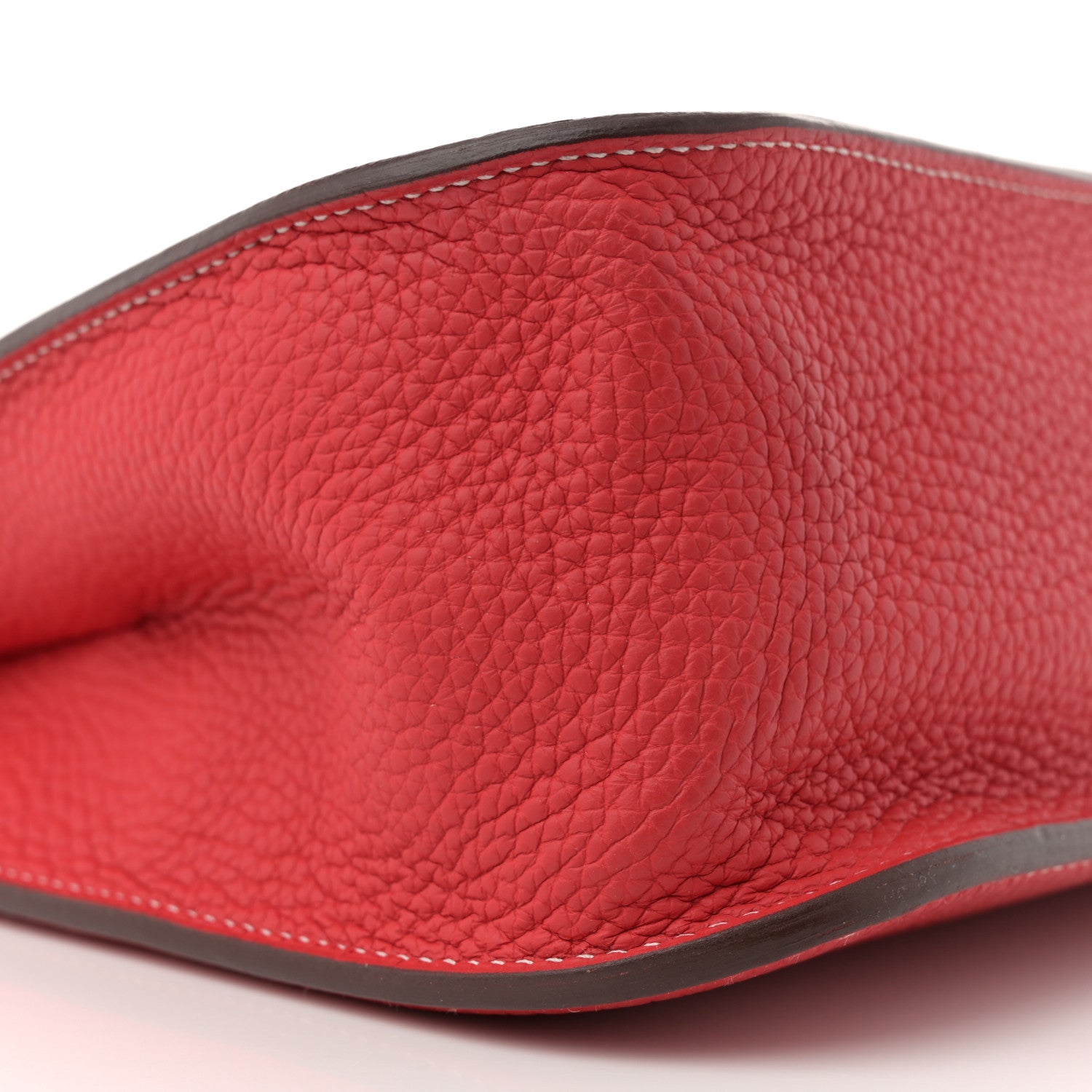 Hermes Taurillon Clemence Halzan 31 GM Rouge Piment 9 of 10