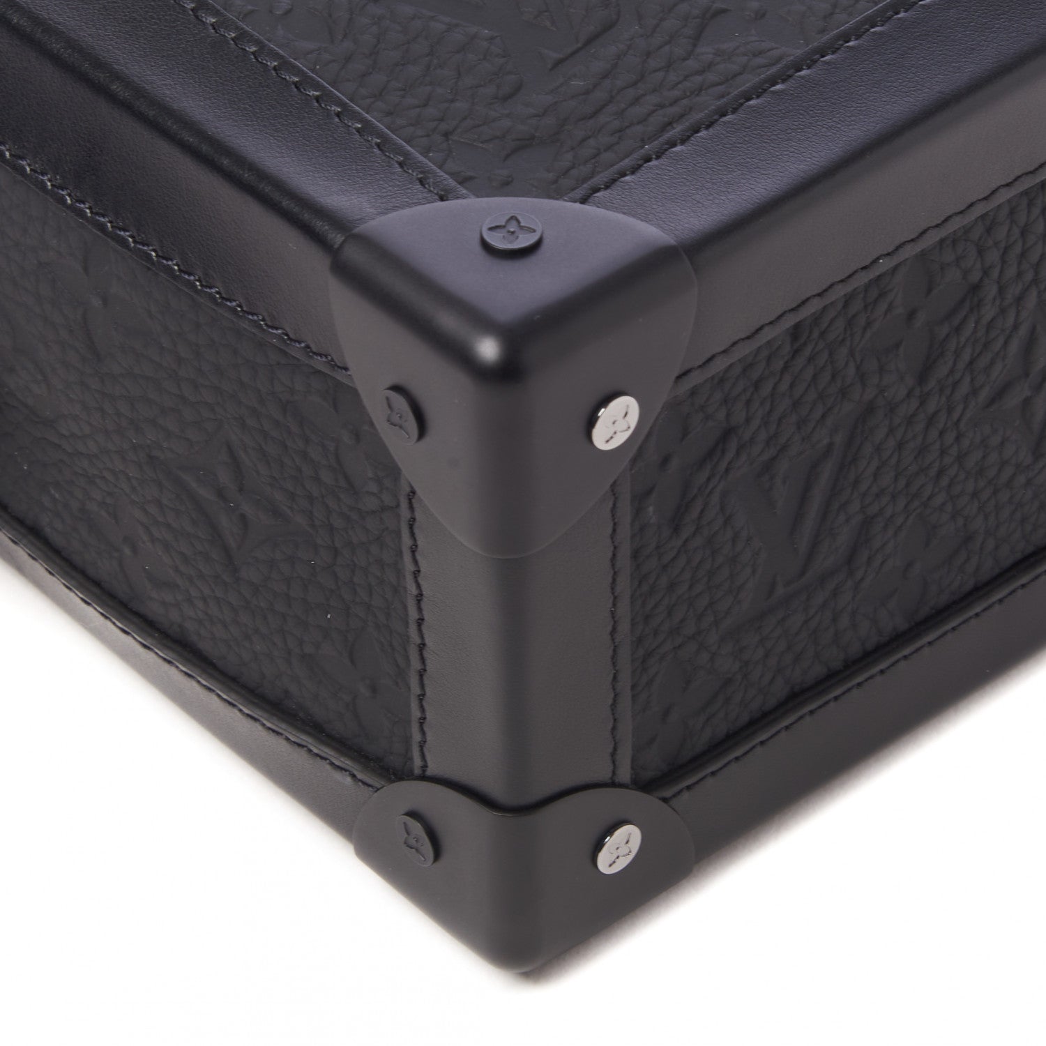 Louis Vuitton Taurillon Monogram Soft Trunk Black 5 of 7