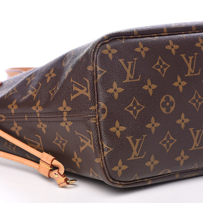 Louis Vuitton Monogram Neverfull MM 9 of 14