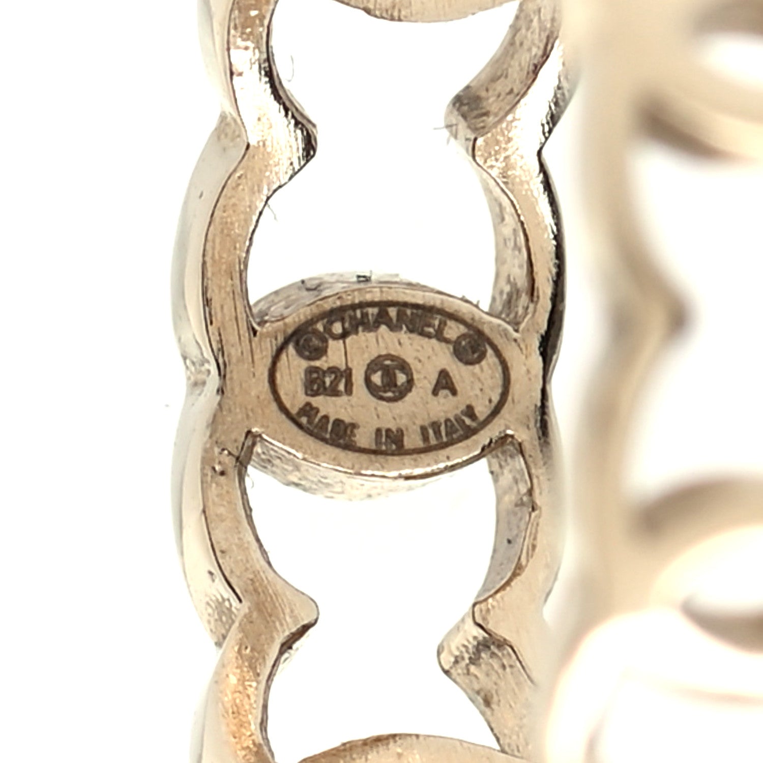 Chanel Metal CC Ring 6 52 Gold 3 of 4