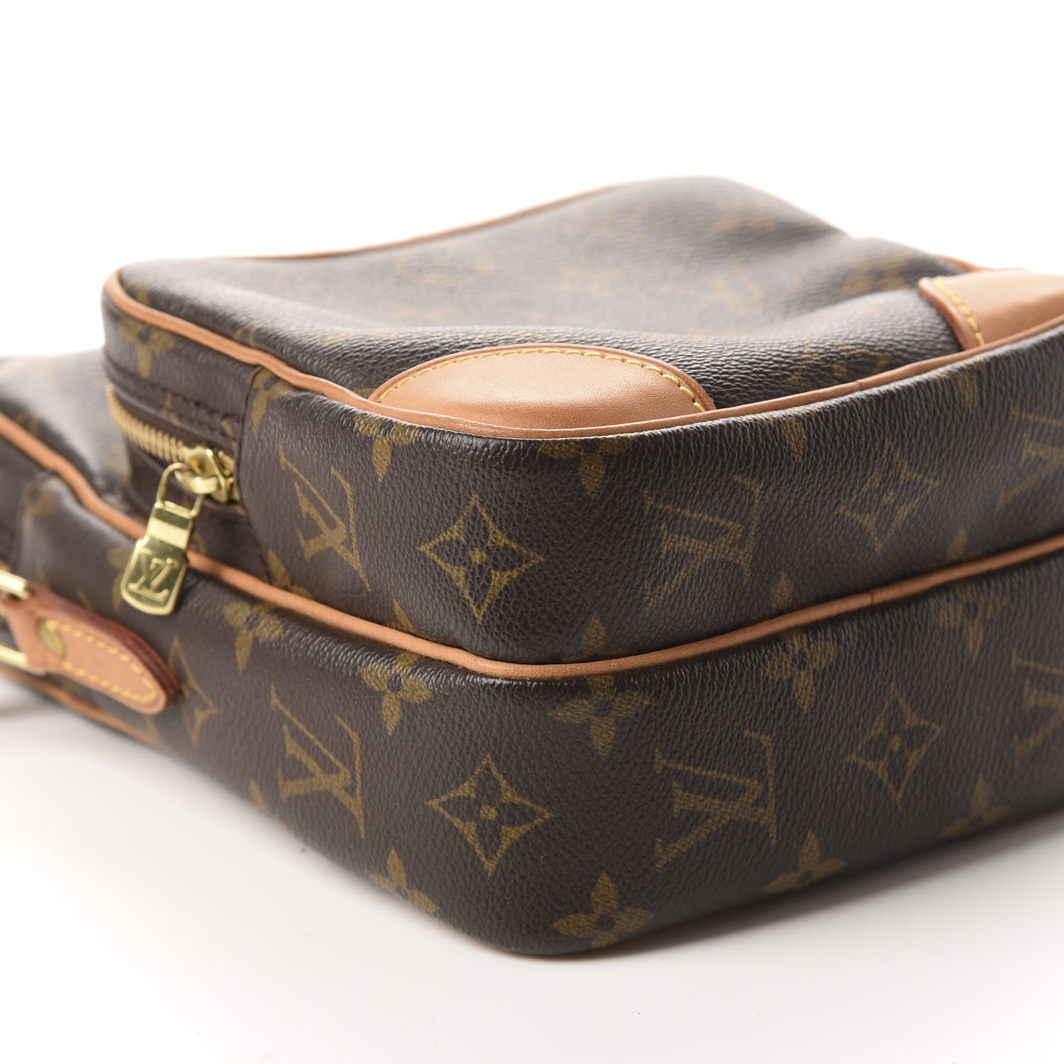 Louis Vuitton Monogram Amazone 6 of 9