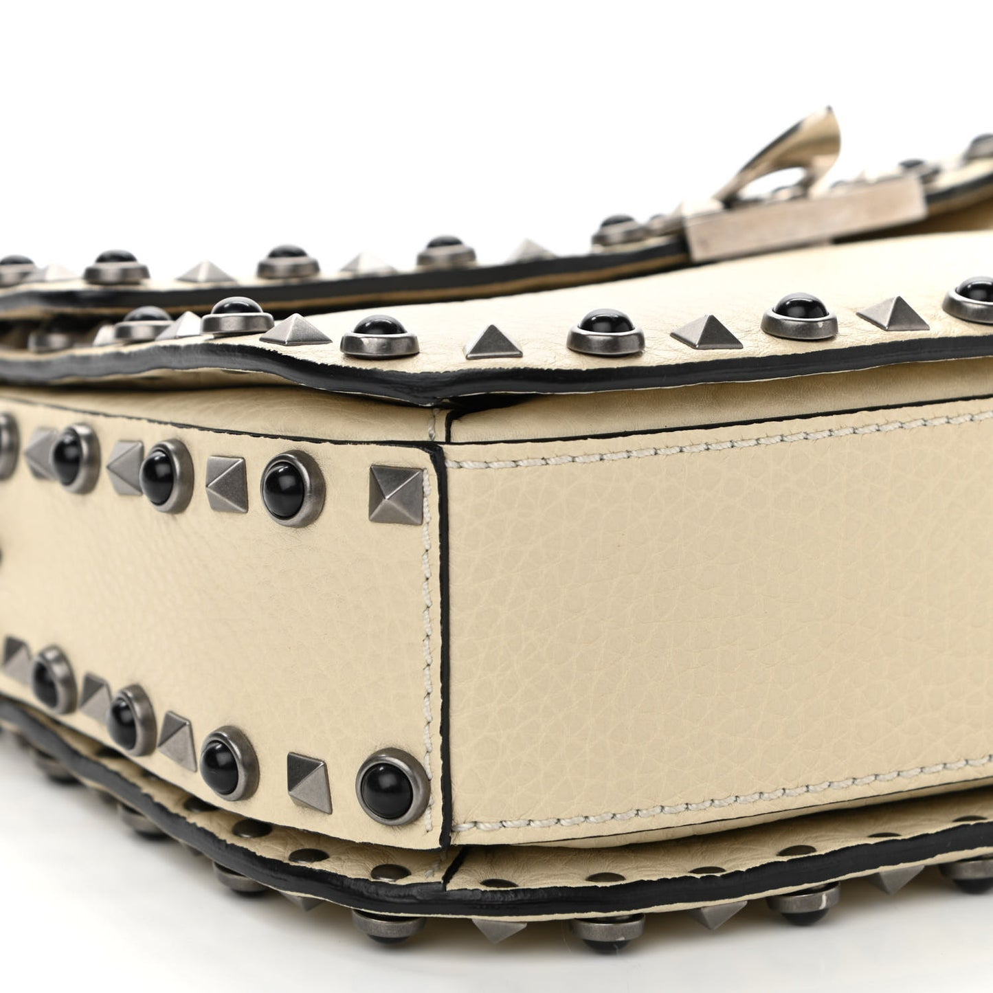 Pebbled Calfskin Onyx Medium Guitar Strap Rockstud Rolling Flap Saddle Bag Ivory