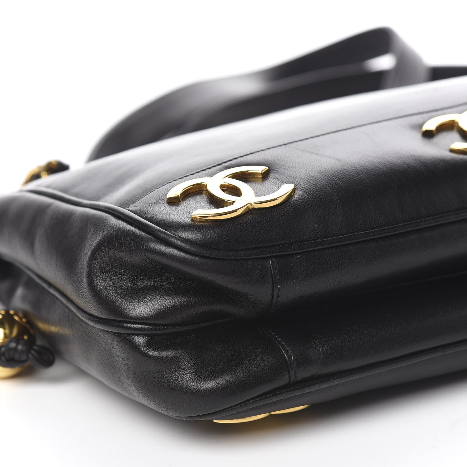 Chanel Lambskin CC Shoulder Bag Black 12 of 14
