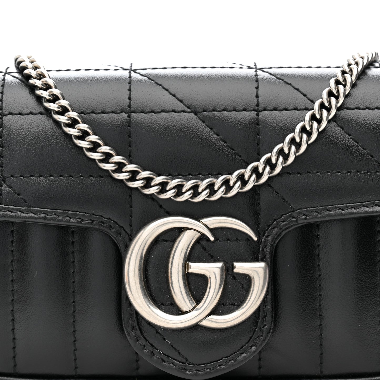 Calfskin Matelasse Aria Super Mini GG Marmont Shoulder Bag Black