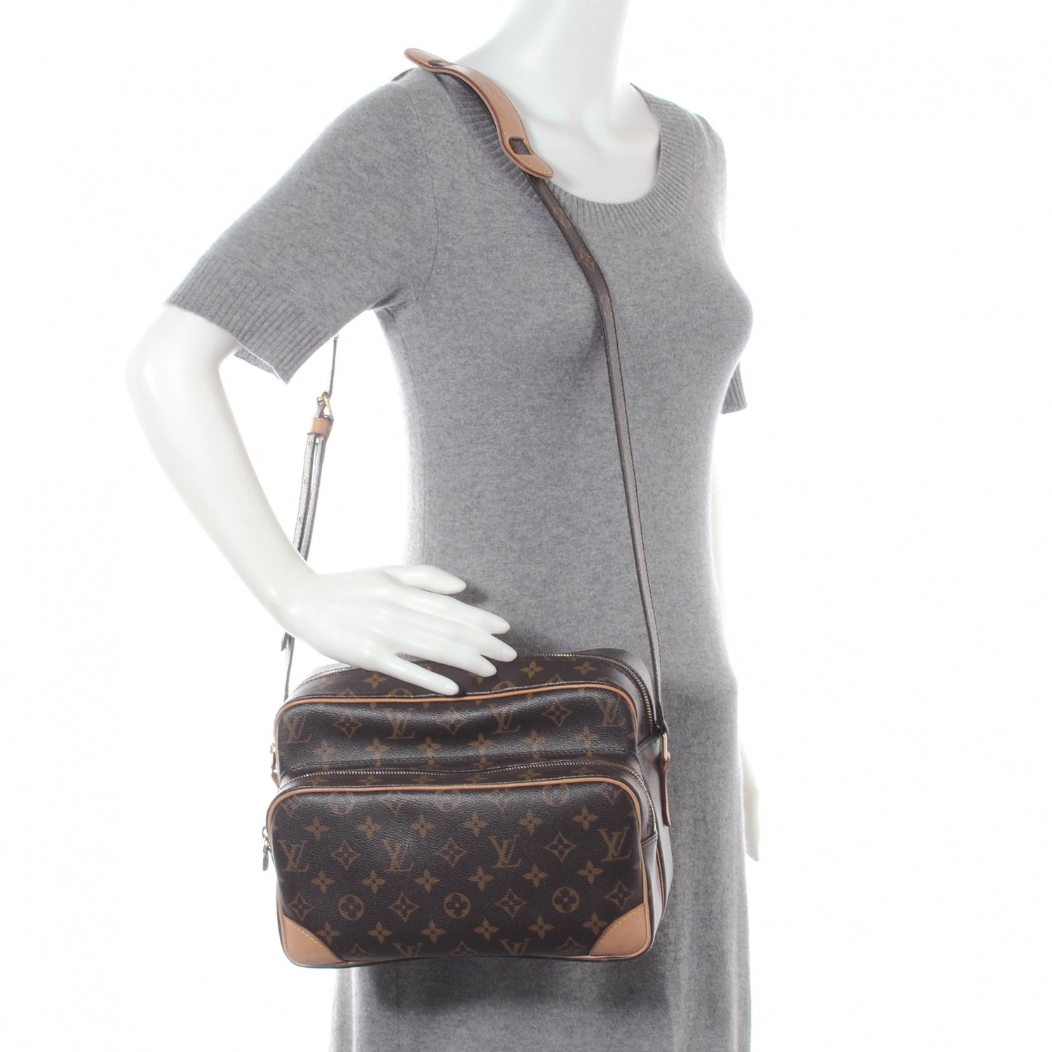 Louis Vuitton Monogram Nil 28 2 of 7