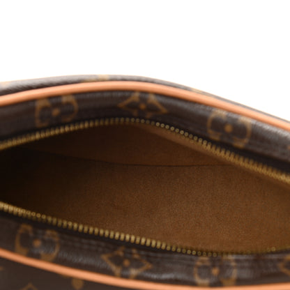 Louis Vuitton Monogram Loop 4 of 8