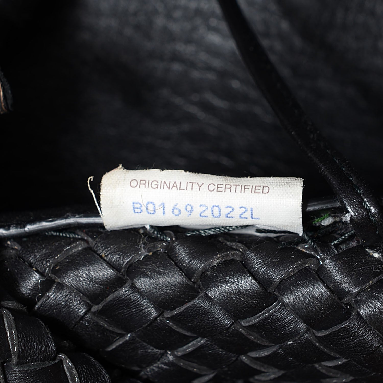 Bottega Veneta Nappa Intreciatto Medium Butterfly Cabat Nero Black 8 of 9