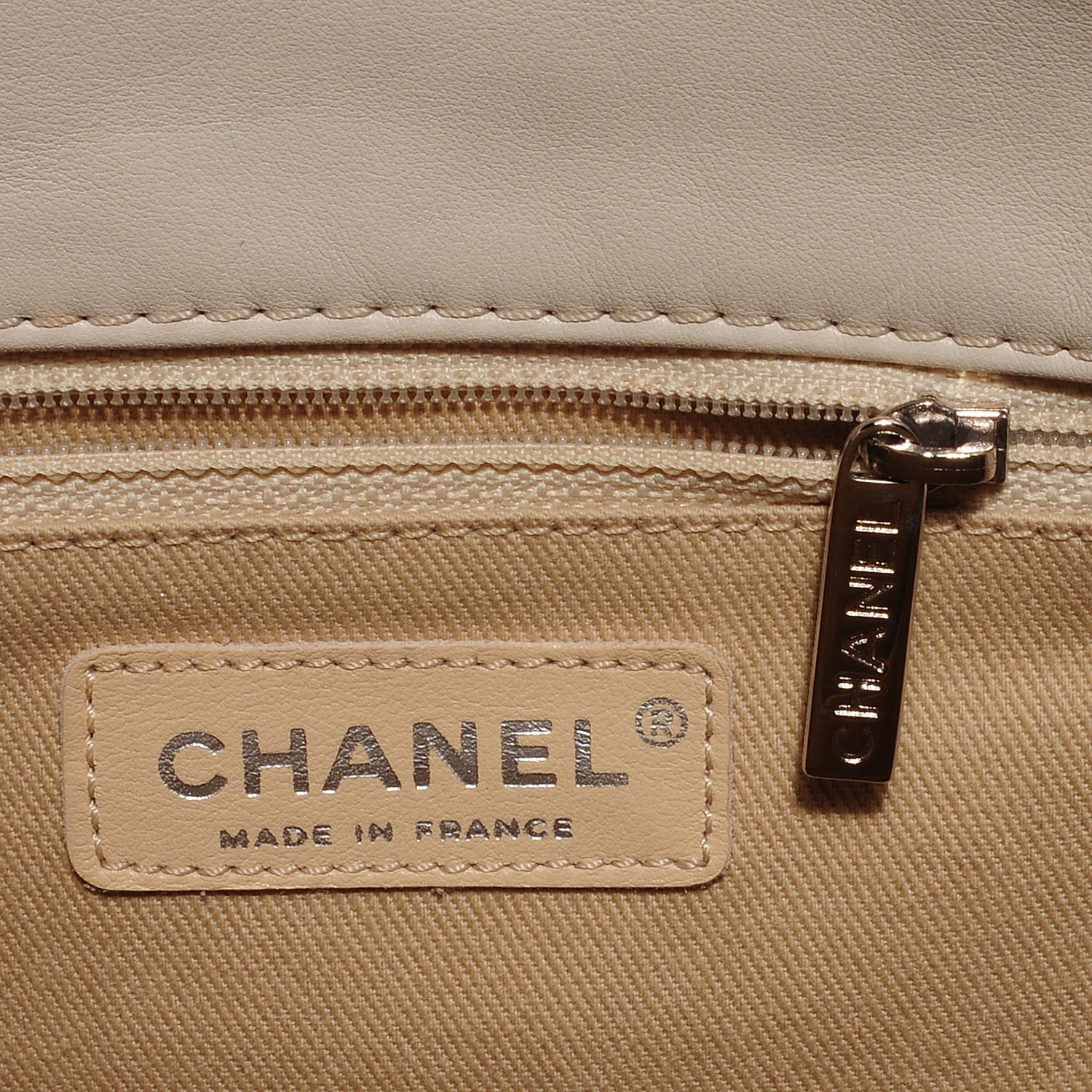 Chanel Calfskin Stitched Large Expandable Flap Bag White 5 of 8