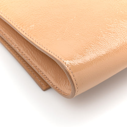Saint Laurent Textured Patent Calfskin Monogram Large Belle De Jour Clutch Beige 15 of 15
