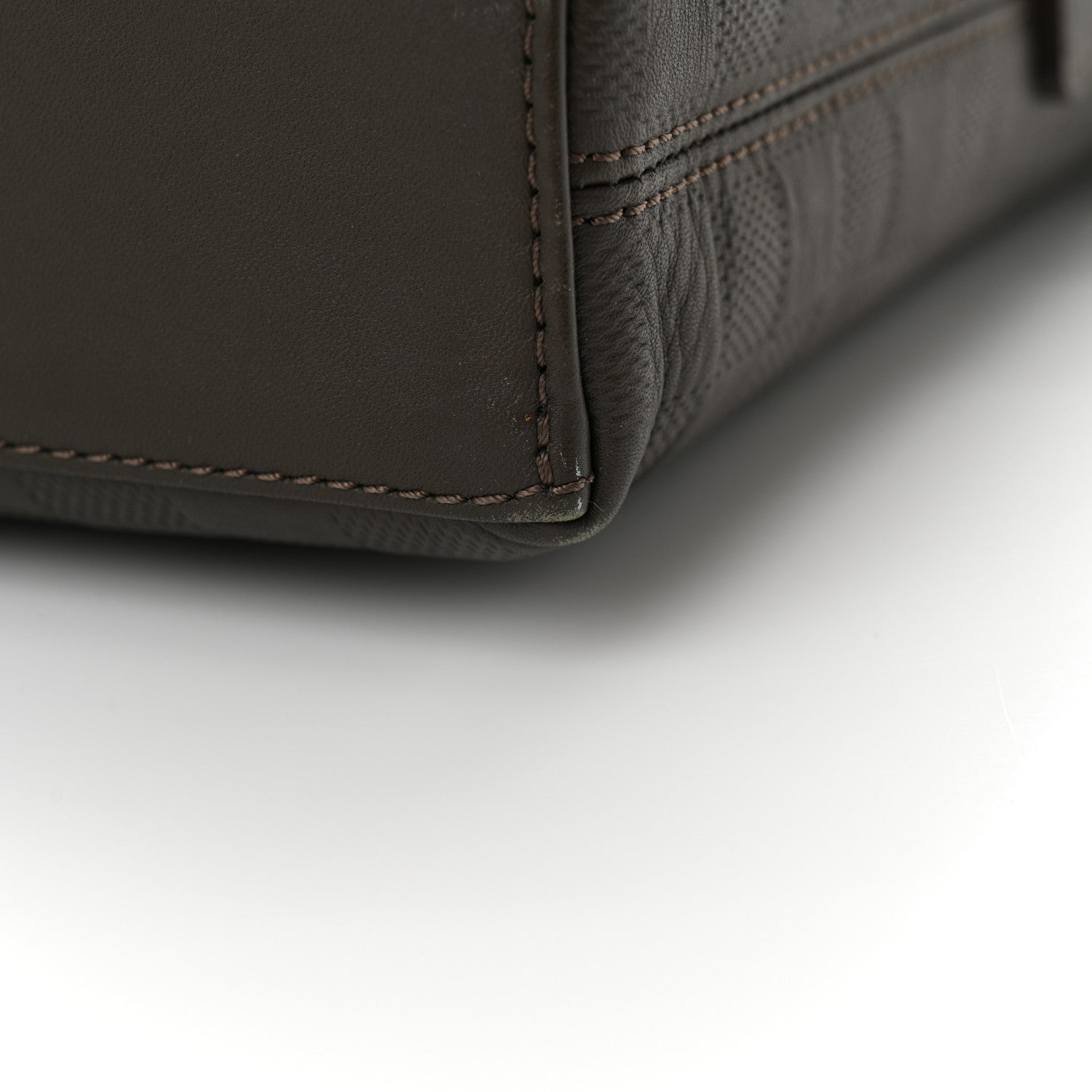 Louis Vuitton Damier Infini Porte-Documents Jour Granit 15 of 16