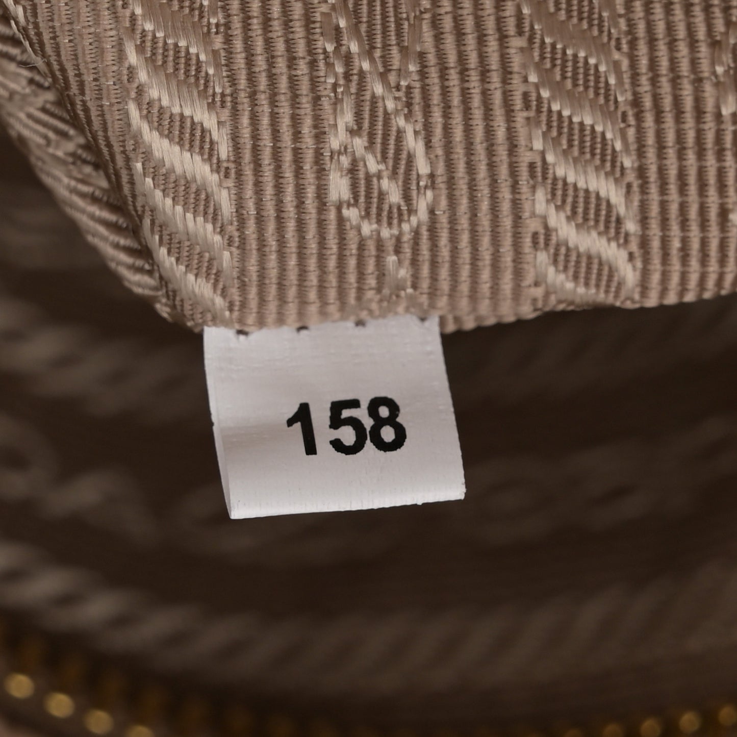 Vitello Daino Tote Cammeo