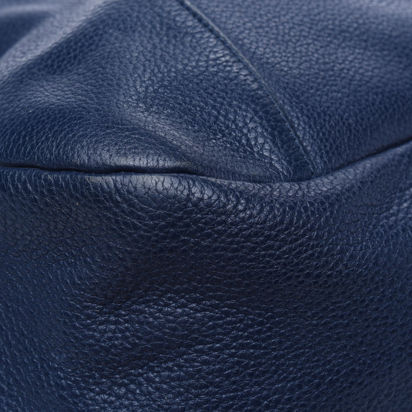 Calfskin Calle Hobo Navy