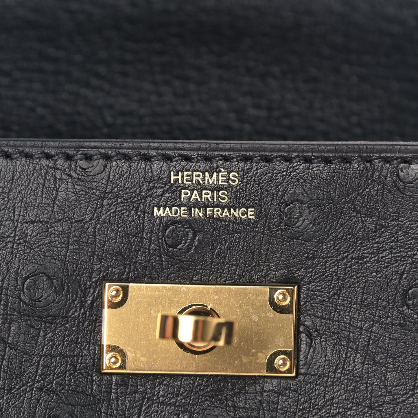 Ostrich Kelly Wallet To Go Black
