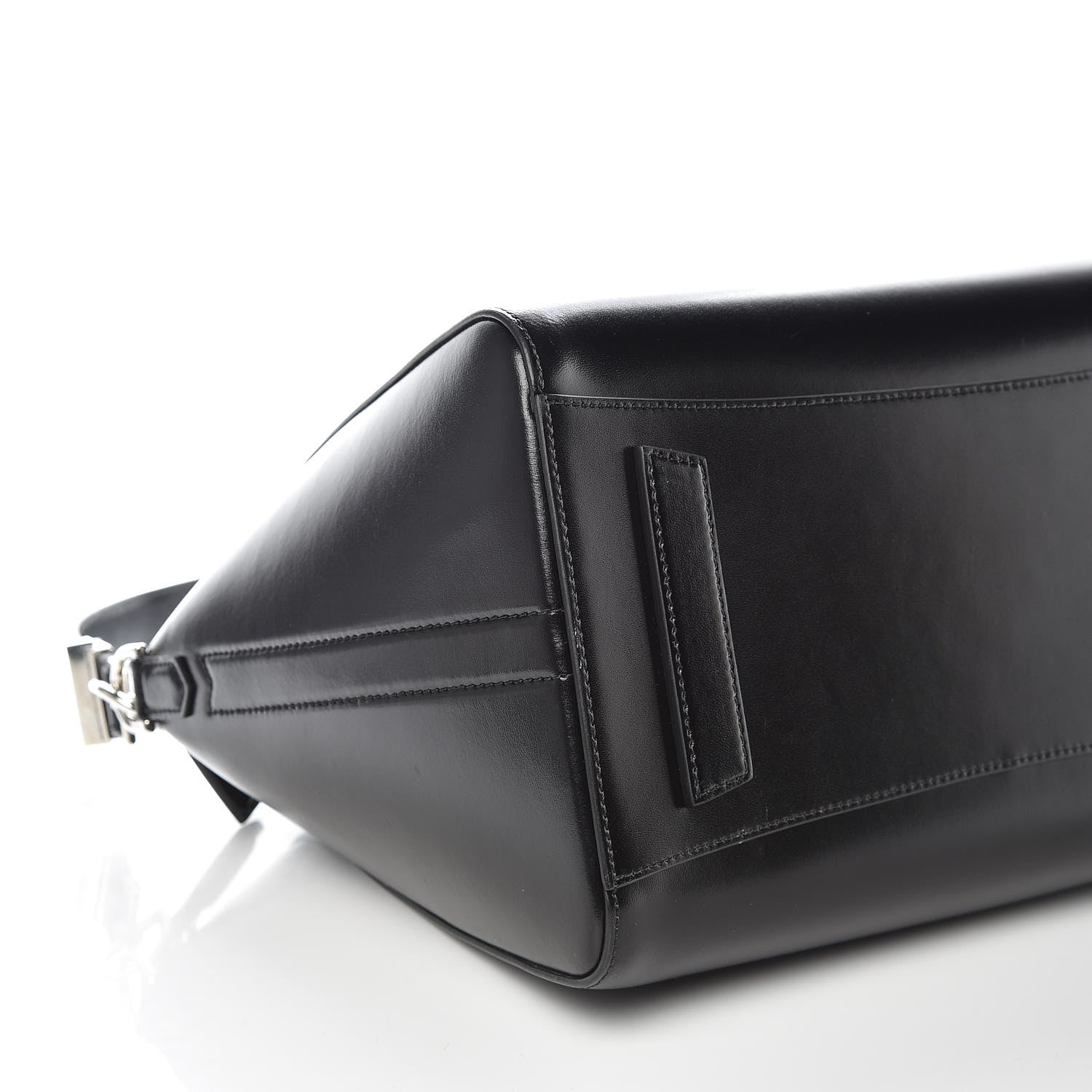 Givenchy Shiny Lord Calfskin Medium Antigona Black 5 of 9