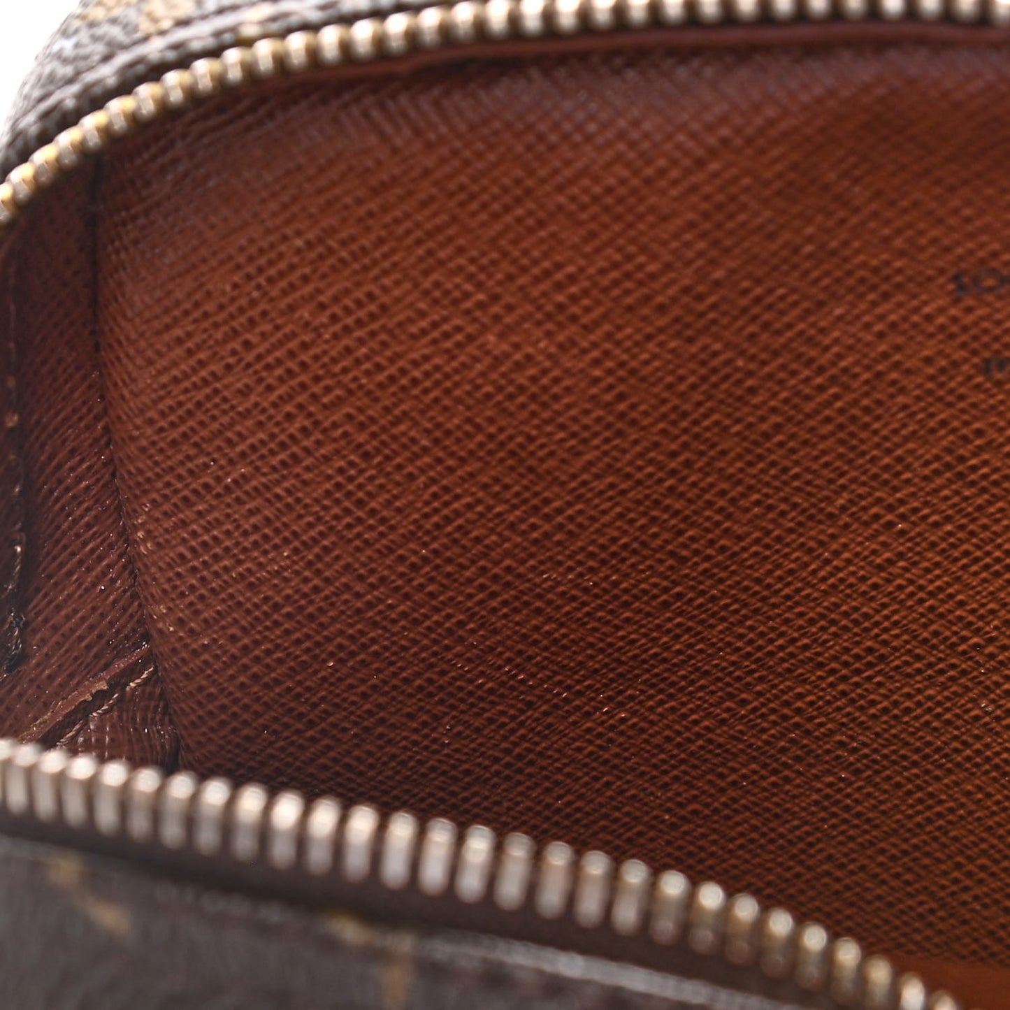 Monogram Amazone