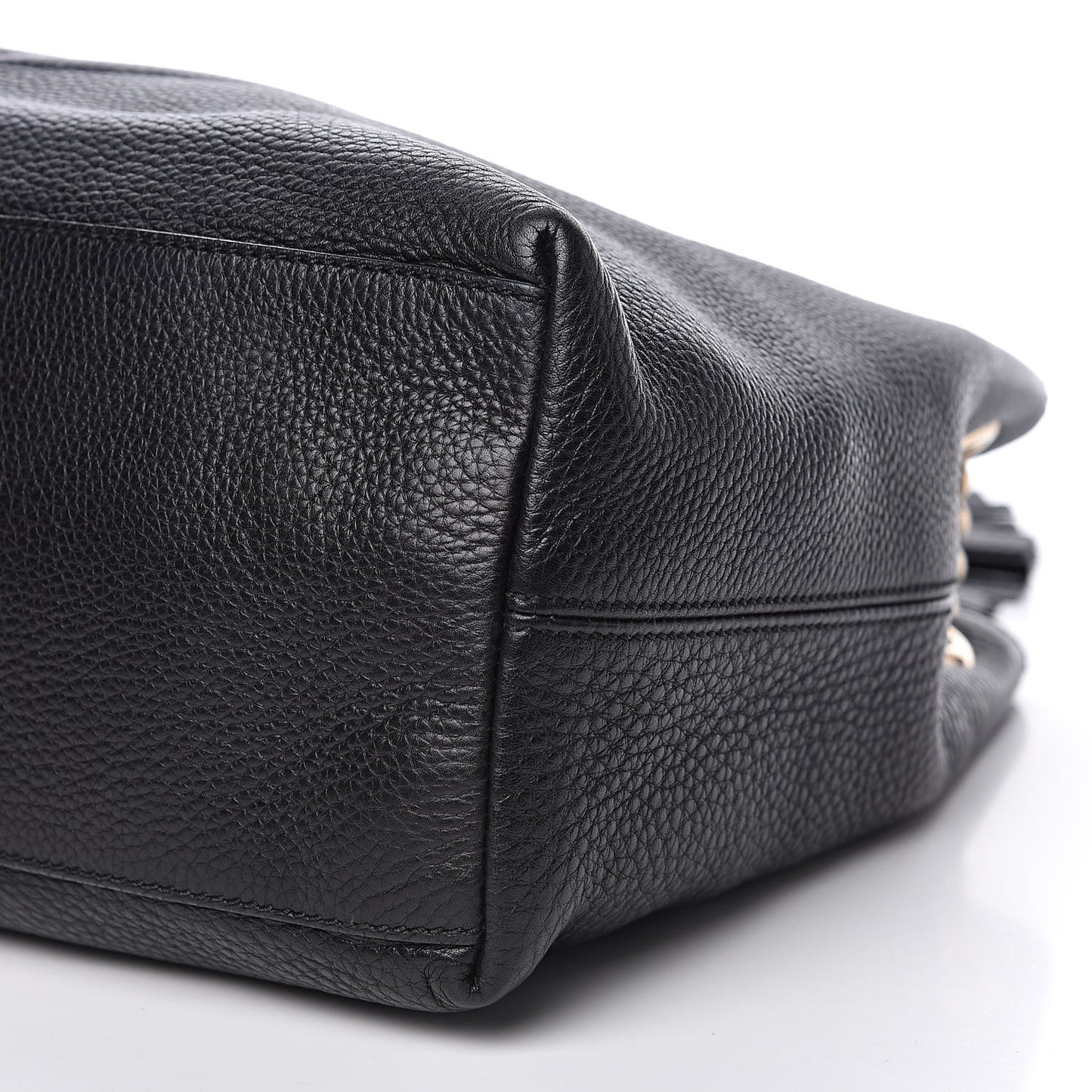Pebbled Calfskin Medium Soho Chain Shoulder Bag Black