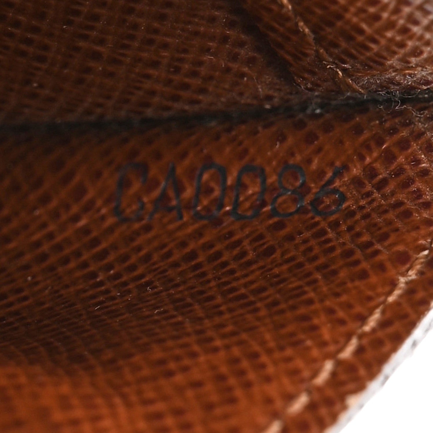 Louis Vuitton Monogram Schilling Coin Purse 7 of 7