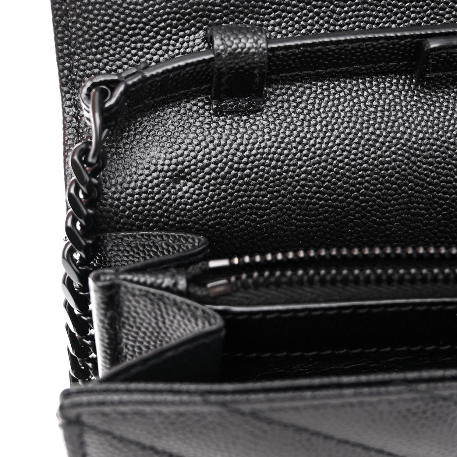 Saint Laurent Grain De Poudre Matelasse Chevron Monogram Monochrome Chain Wallet Black 10 of 10