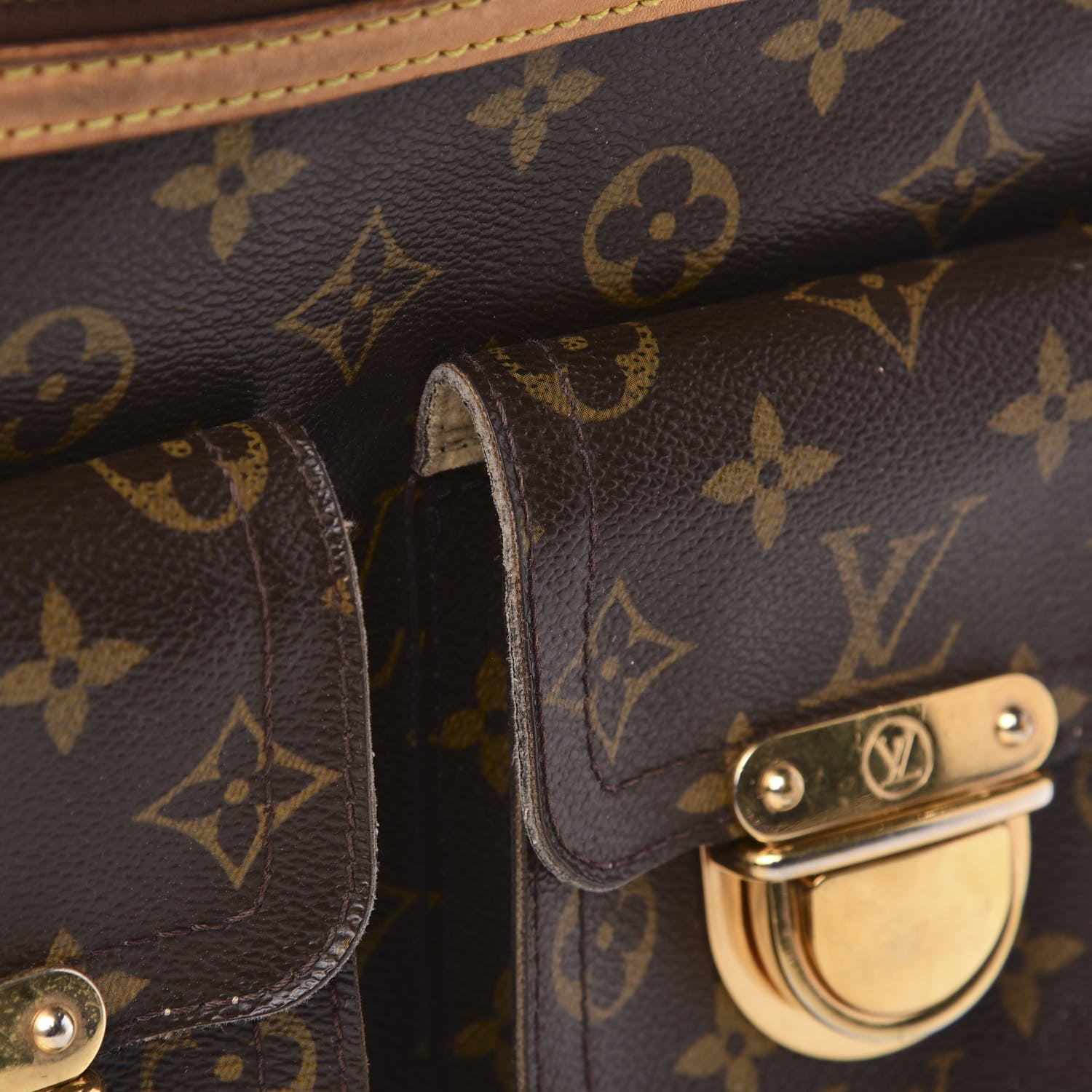 Louis Vuitton Monogram Hudson GM 17 of 18
