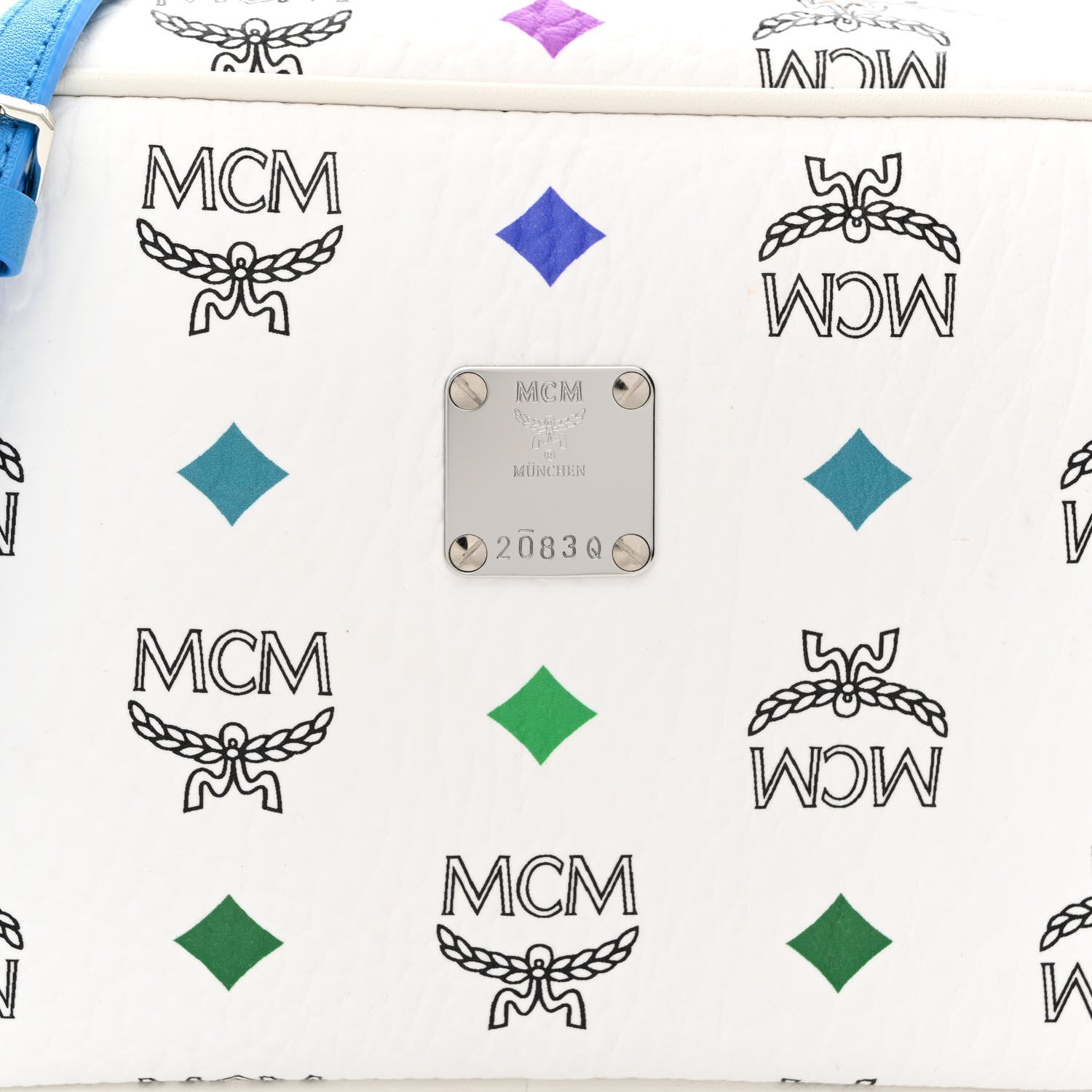 MCM Skyoptic Visetos Spectrum Diamond Camera Bag White 8 of 10